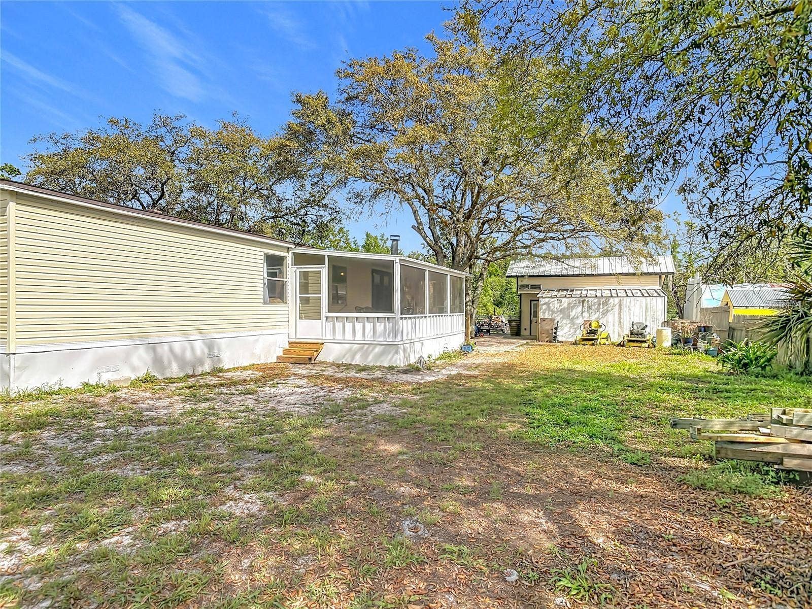 45750 PINE STREET, Paisley, FL 32767 45750 PINE STREET, Paisley, FL 32767