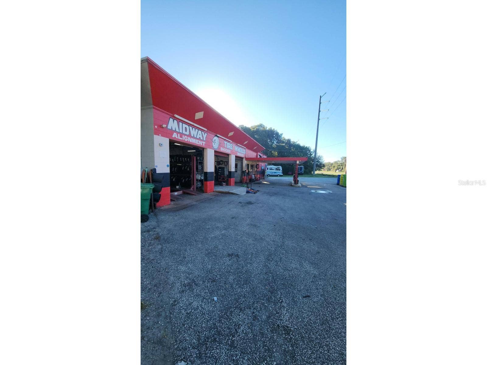 3515 N US HIGHWAY 17, Deland, FL 32720 3515 N US HIGHWAY 17, Deland, FL 32720