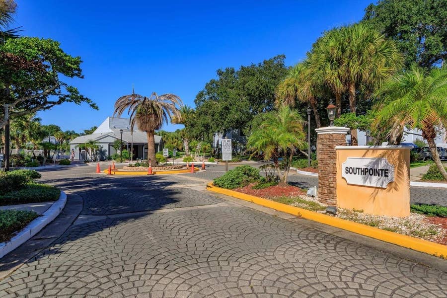 Property photo for 4045 ATRIUM DRIVE, #U6, Orlando, FL