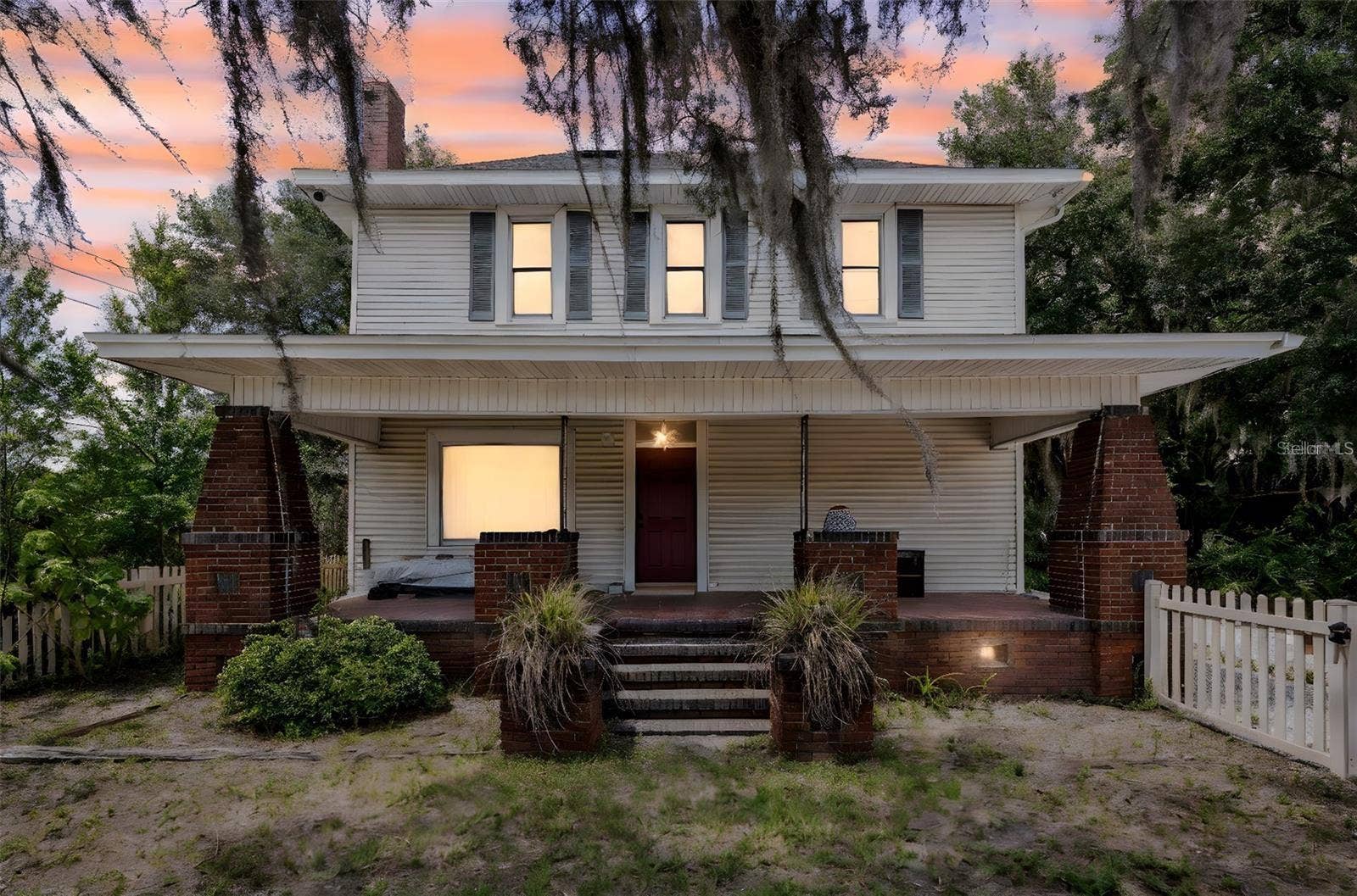 2418 W 1ST STREET, Sanford, FL 32771 2418 W 1ST STREET, Sanford, FL 32771