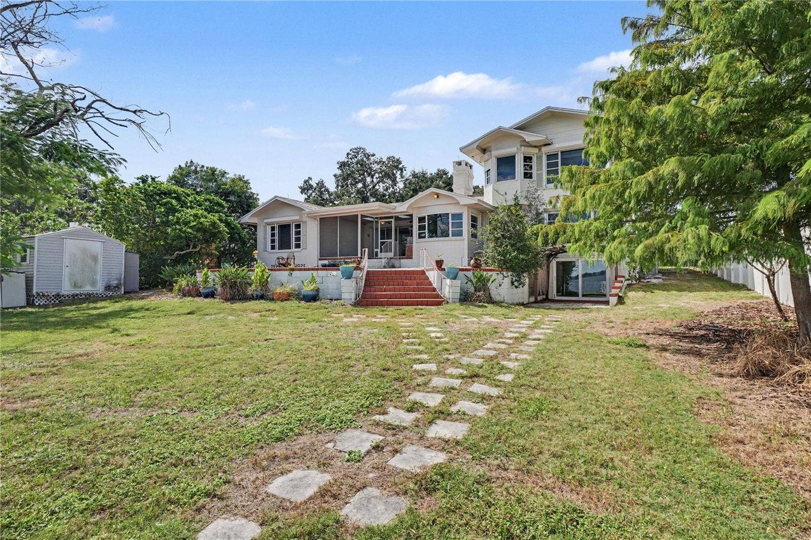 6401 GIBSON DRIVE, Belle Isle, FL 32809 6401 GIBSON DRIVE, Belle Isle, FL 32809