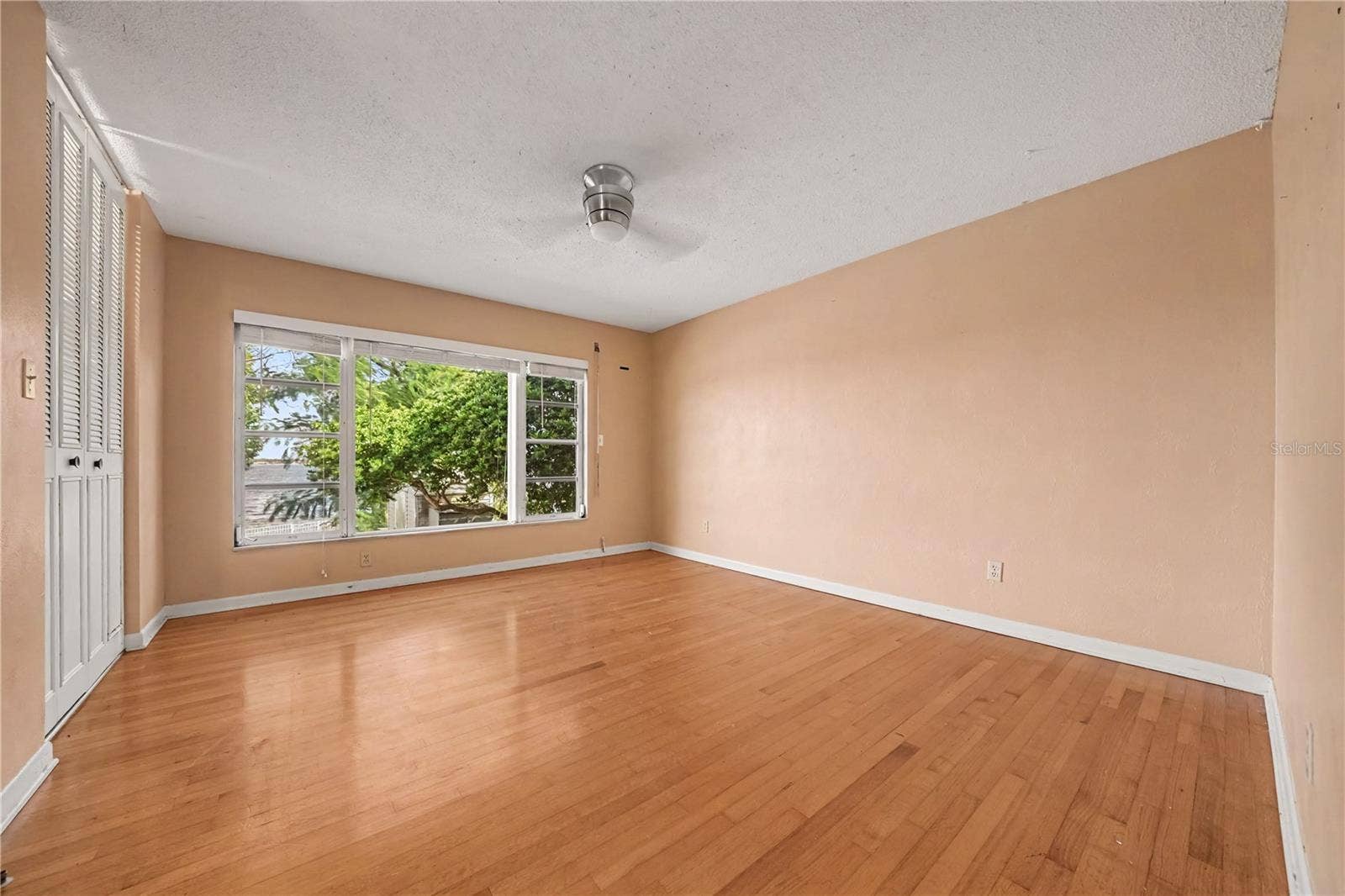 6401 GIBSON DRIVE, Belle Isle, FL 32809 6401 GIBSON DRIVE, Belle Isle, FL 32809