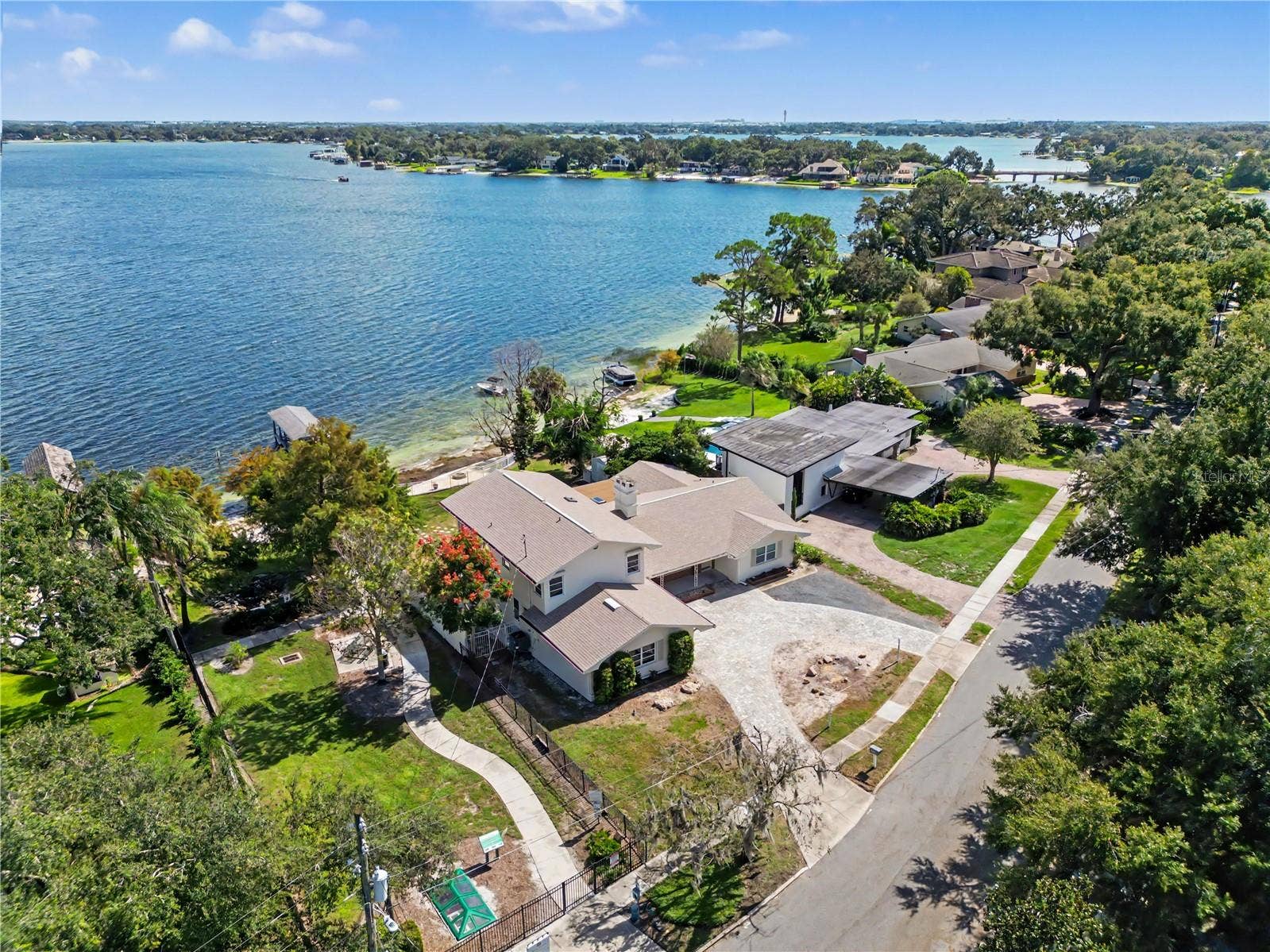 6401 GIBSON DRIVE, Belle Isle, FL 32809 6401 GIBSON DRIVE, Belle Isle, FL 32809
