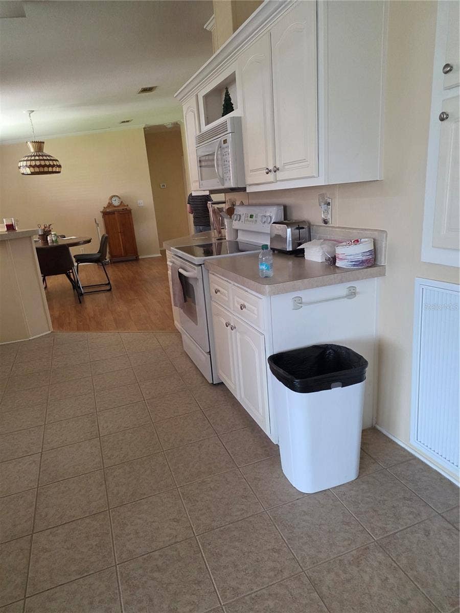 4025 MYRTLE OAK COURT, #843, Zellwood, FL 32798