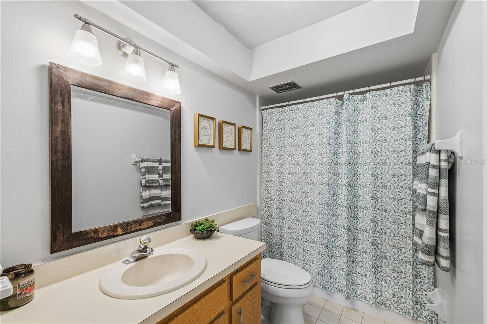 3020 GREENMOUNT ROAD, Orlando, FL 32806 3020 GREENMOUNT ROAD, Orlando, FL 32806