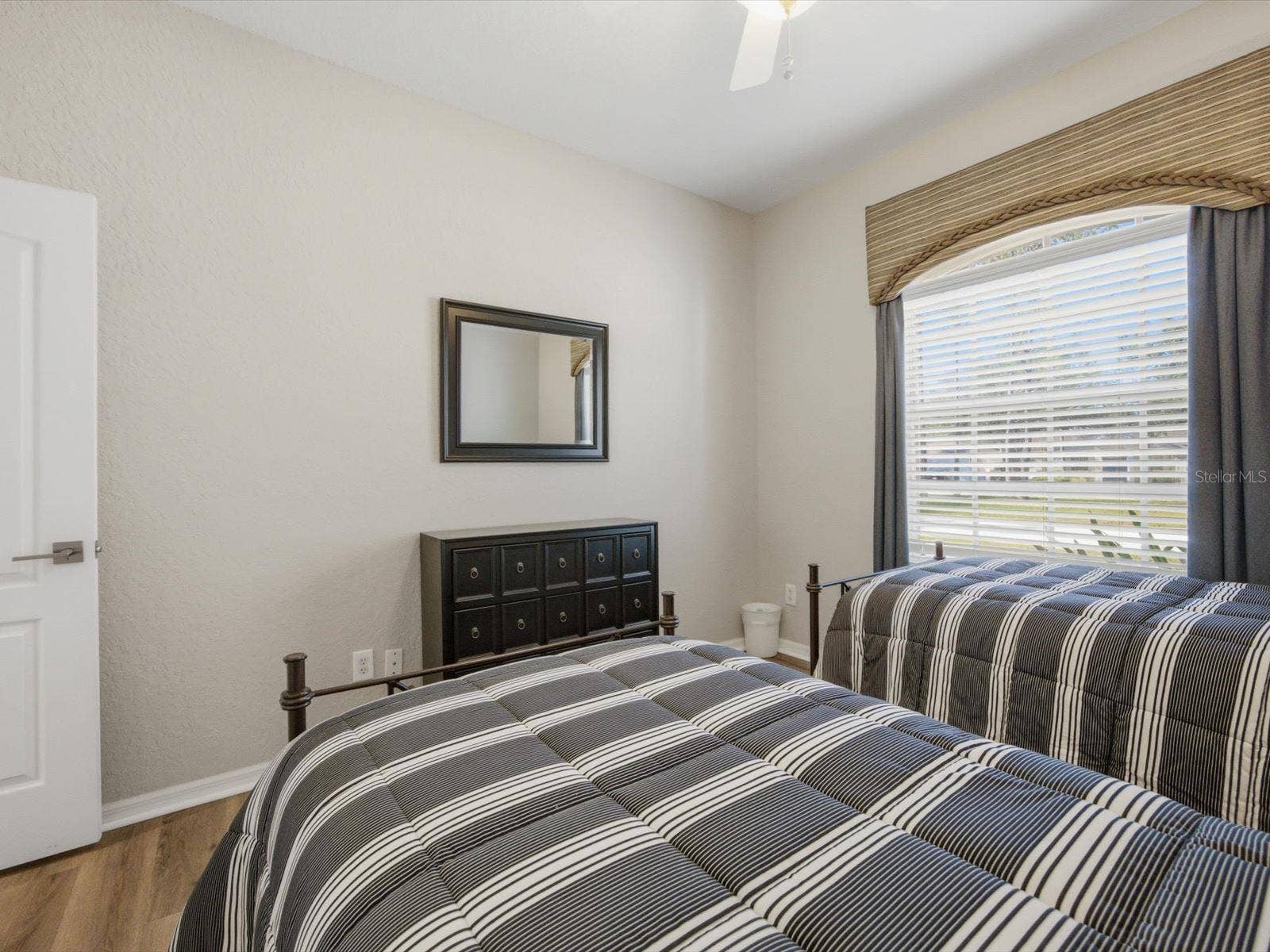 320 KINGS WAY, Davenport, FL 33897