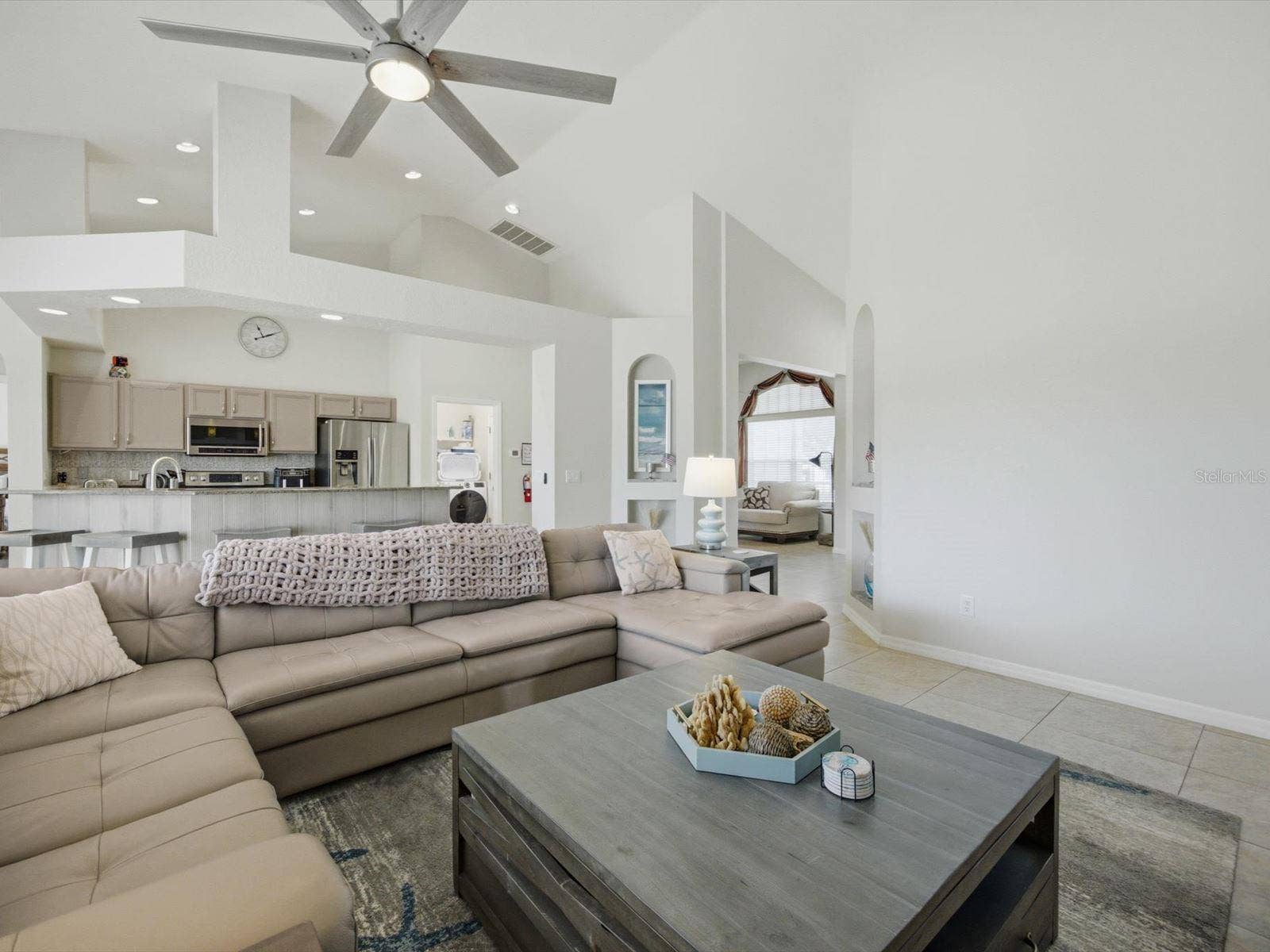 320 KINGS WAY, Davenport, FL 33897