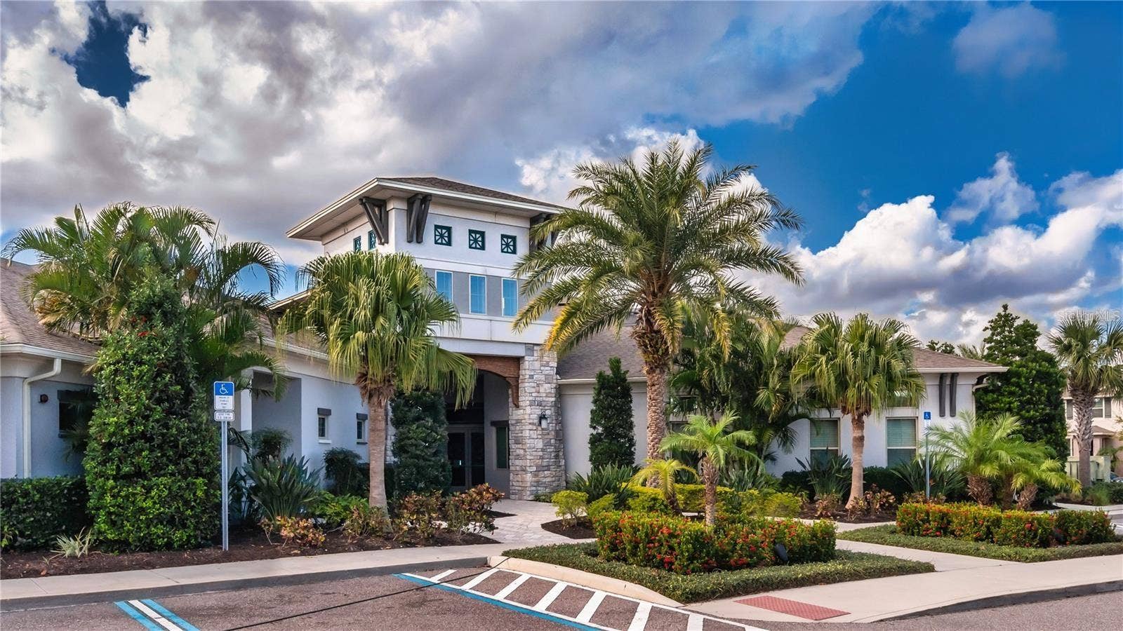 9662 WATERWAY PASSAGE DRIVE, Winter Garden, FL 34787 9662 WATERWAY PASSAGE DRIVE, Winter Garden, FL 34787
