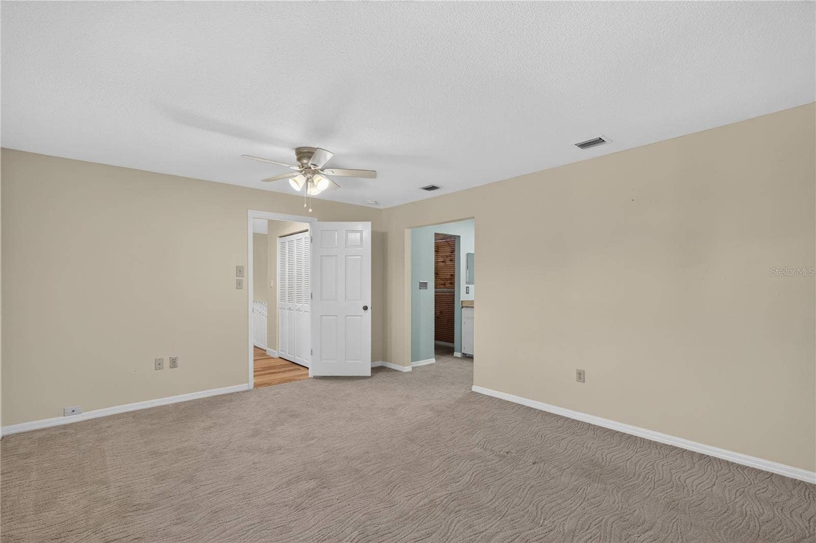 100 TREMAIN STREET, #G1, Mount Dora, FL 32757