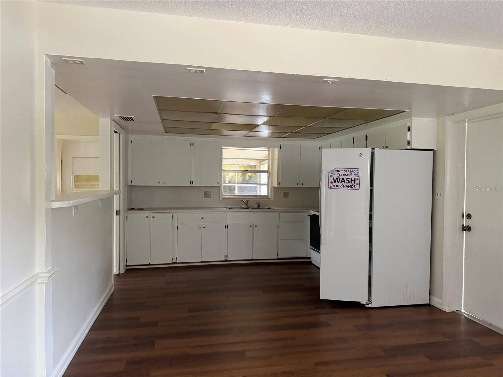 5613 CASTLE OAK COURT, Orlando, FL 32808 5613 CASTLE OAK COURT, Orlando, FL 32808