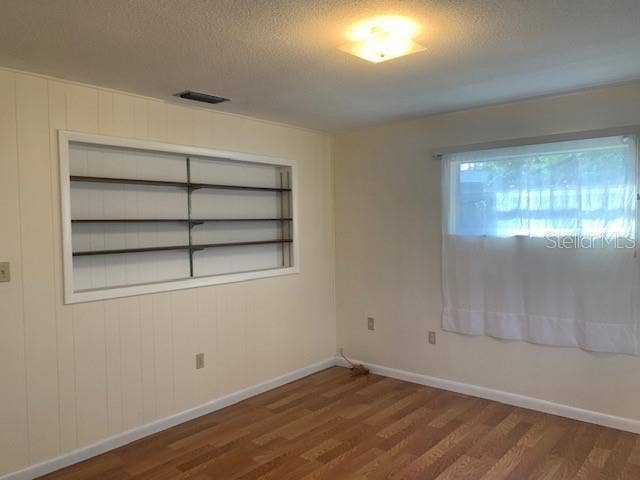 5613 CASTLE OAK COURT, Orlando, FL 32808 5613 CASTLE OAK COURT, Orlando, FL 32808