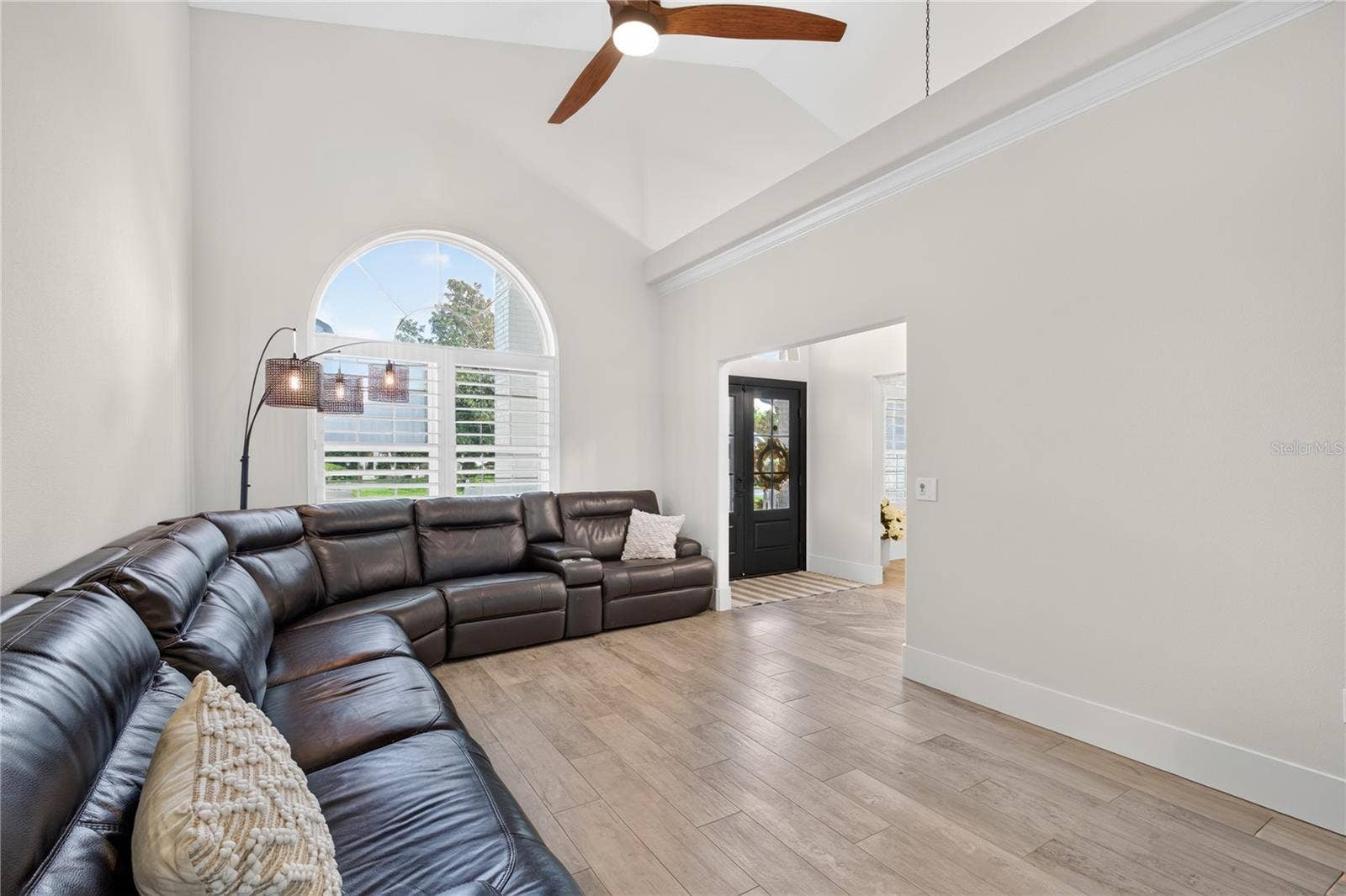 34449 PARKVIEW AVENUE, Eustis, FL 32736
