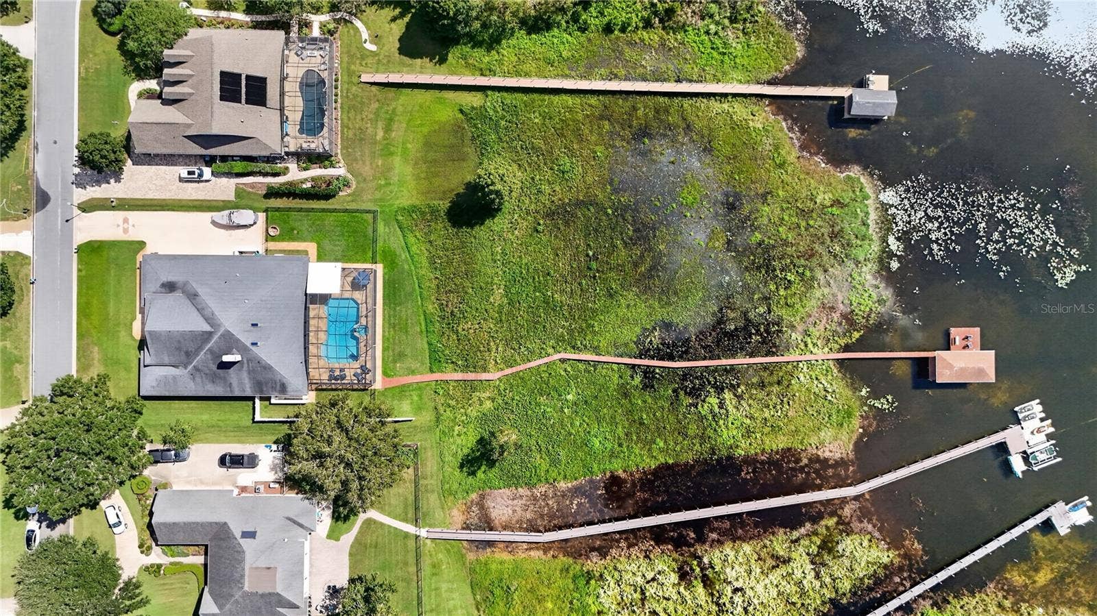 34449 PARKVIEW AVENUE, Eustis, FL 32736
