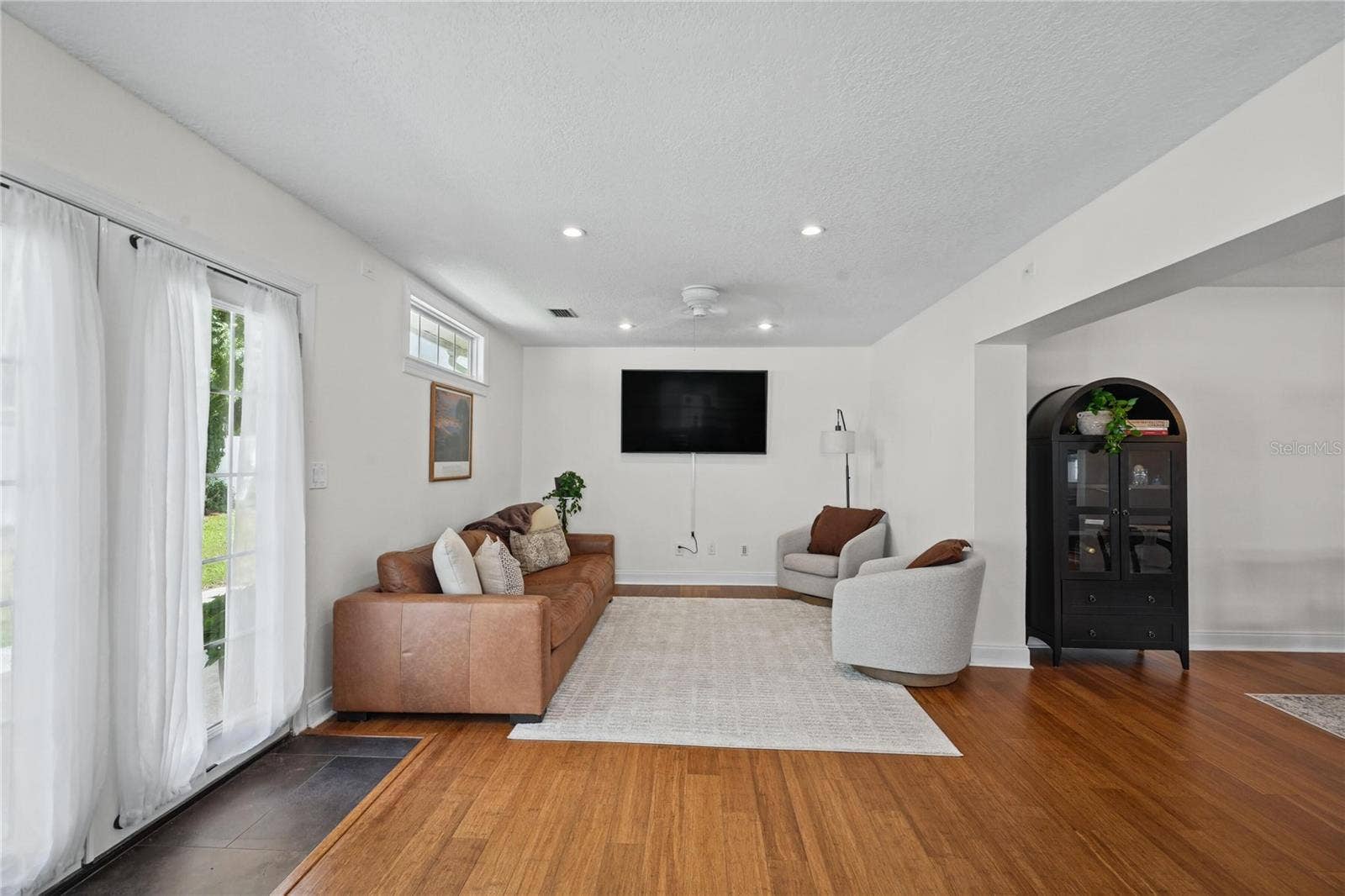13833 DOMINICA DRIVE, Seminole, FL 33776 13833 DOMINICA DRIVE, Seminole, FL 33776