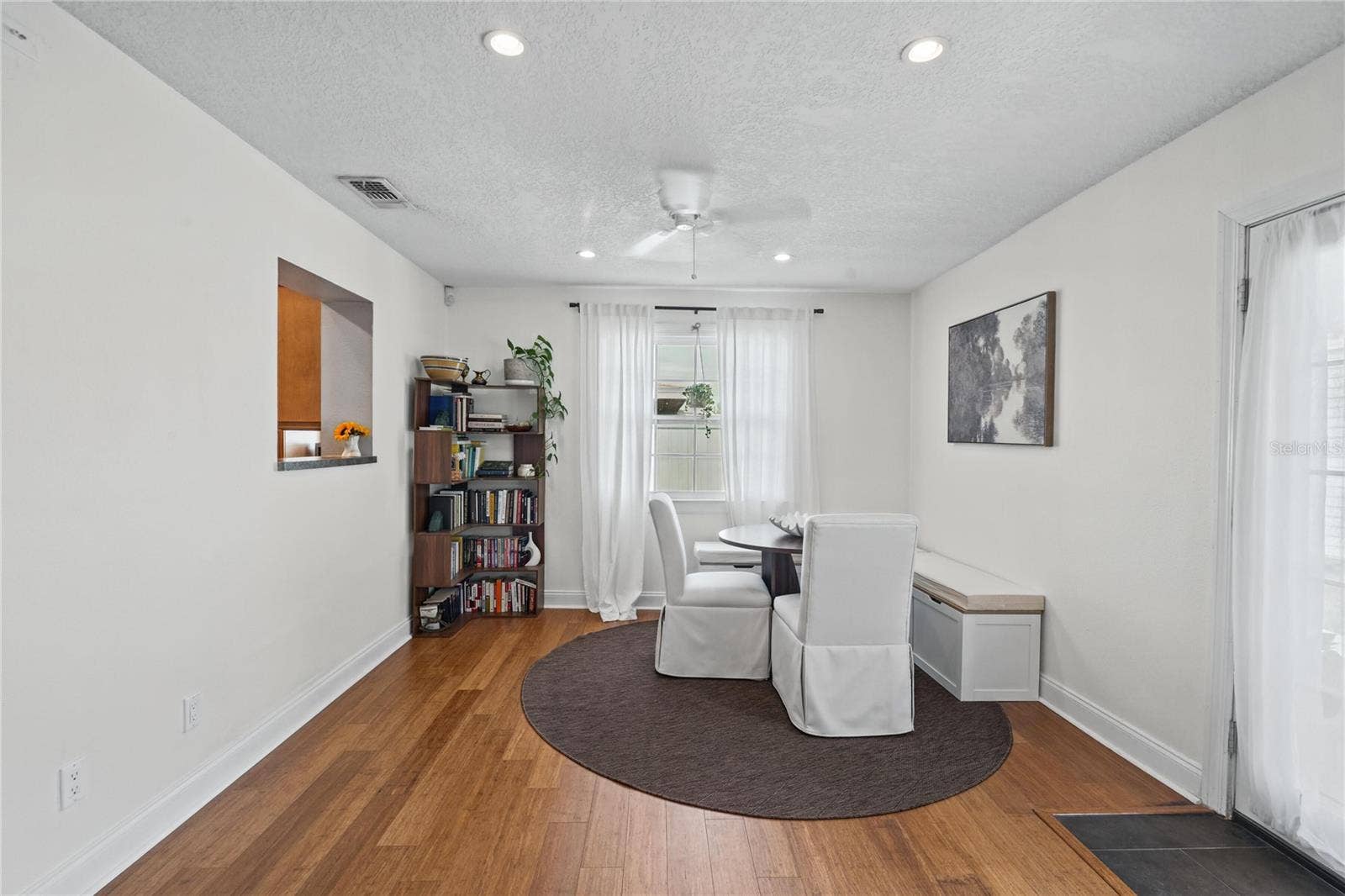 13833 DOMINICA DRIVE, Seminole, FL 33776 13833 DOMINICA DRIVE, Seminole, FL 33776