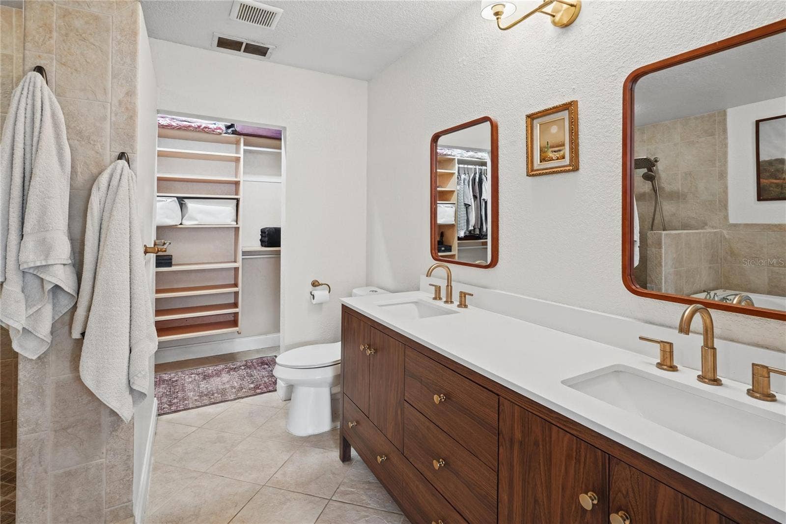 13833 DOMINICA DRIVE, Seminole, FL 33776 13833 DOMINICA DRIVE, Seminole, FL 33776