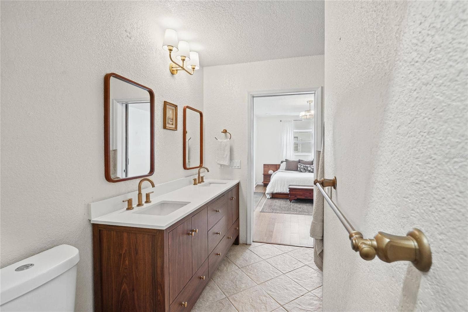 13833 DOMINICA DRIVE, Seminole, FL 33776 13833 DOMINICA DRIVE, Seminole, FL 33776