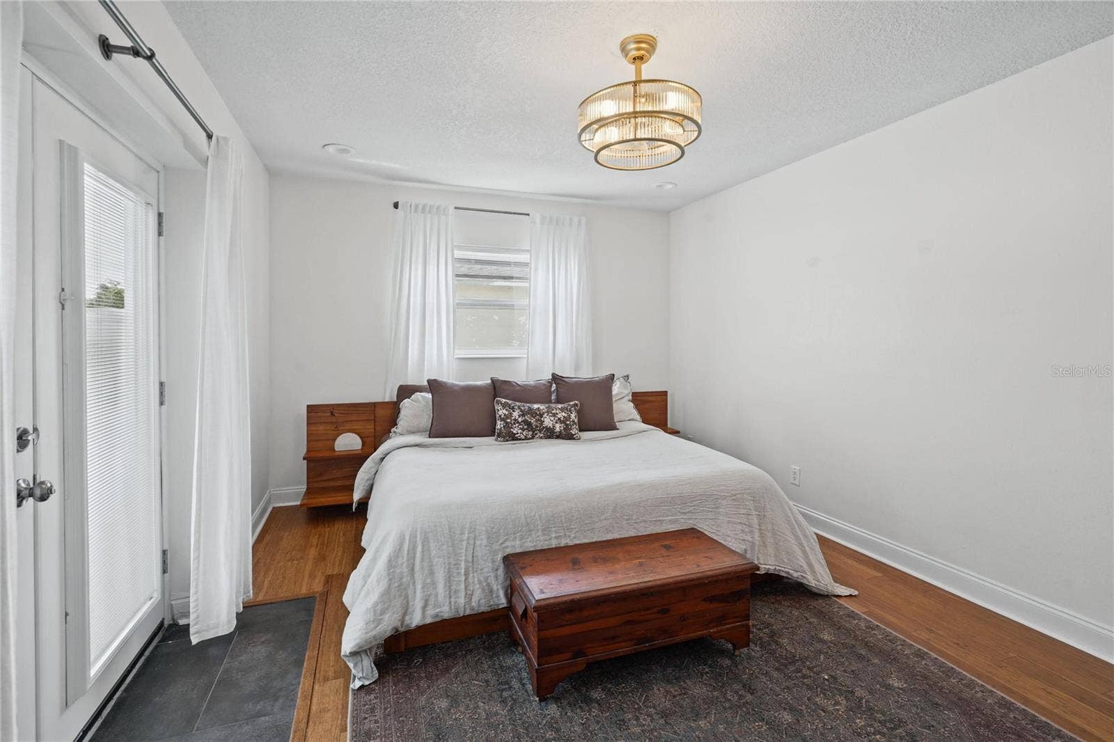 13833 DOMINICA DRIVE, Seminole, FL 33776 13833 DOMINICA DRIVE, Seminole, FL 33776