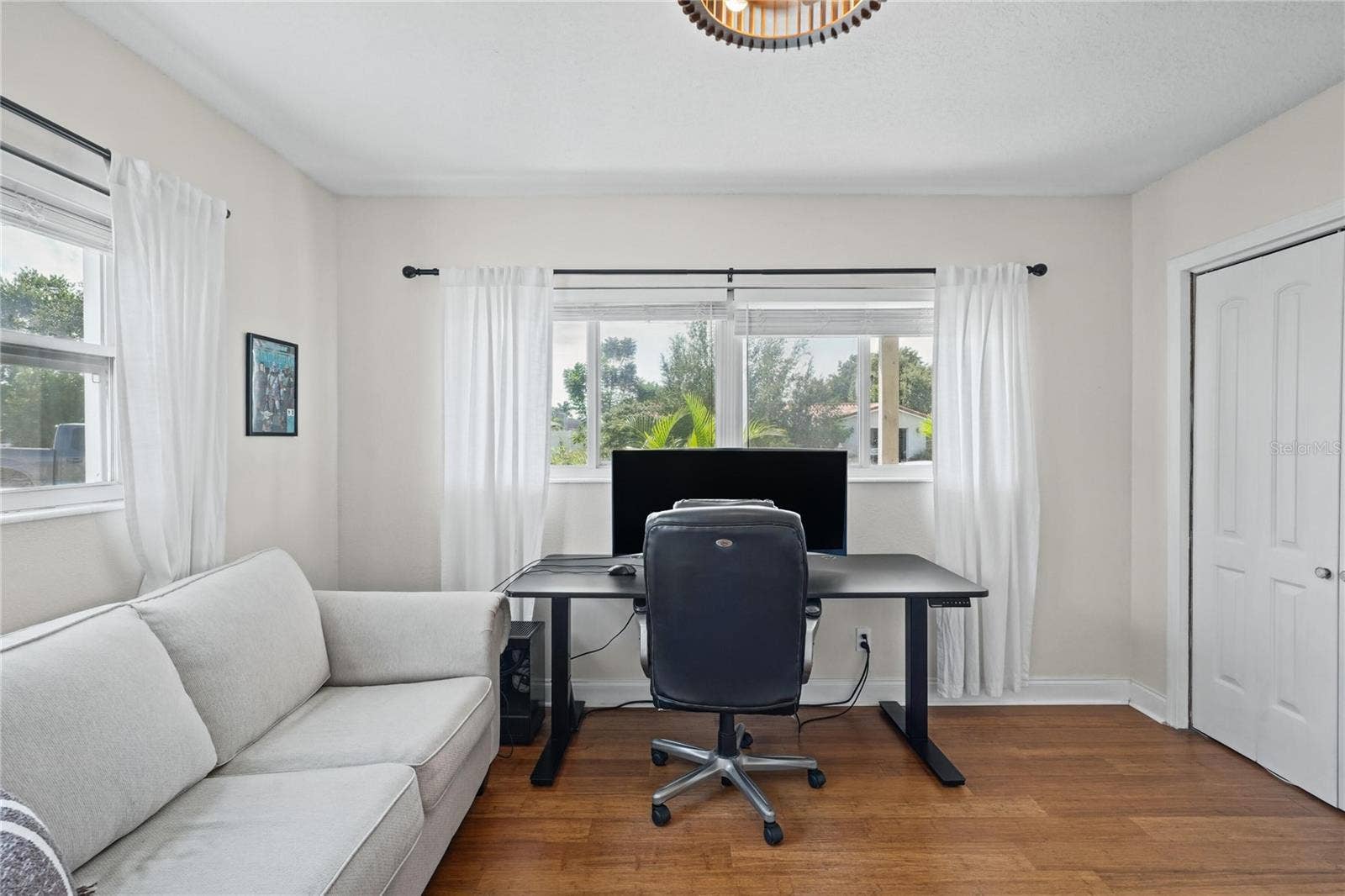 13833 DOMINICA DRIVE, Seminole, FL 33776 13833 DOMINICA DRIVE, Seminole, FL 33776