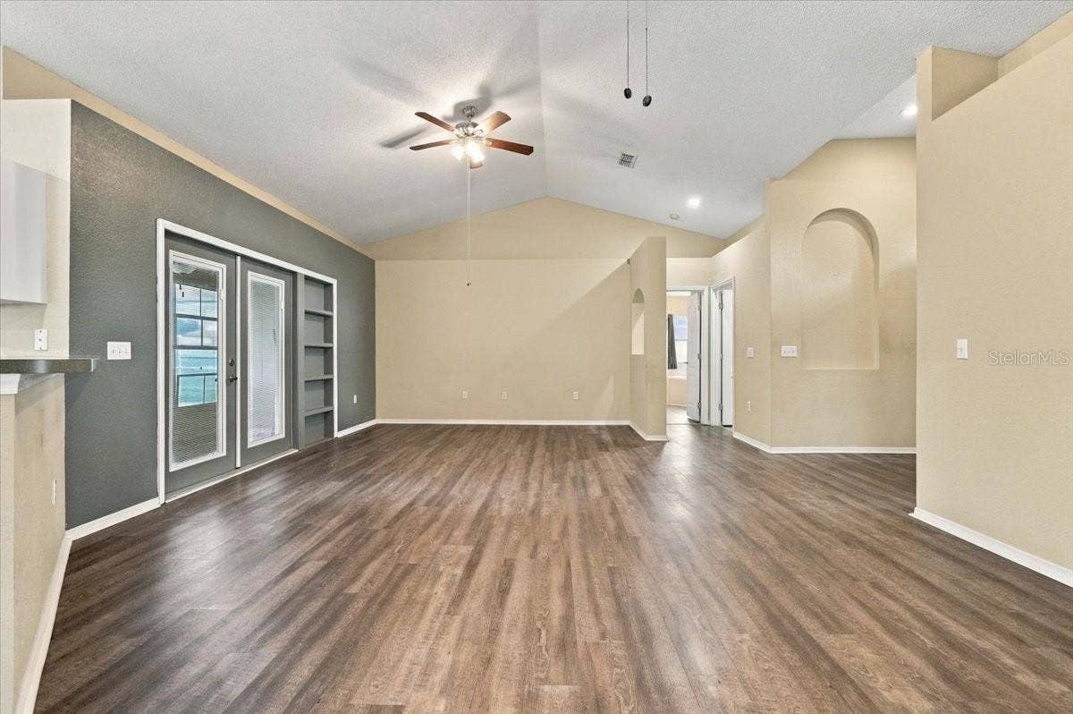 593 TERRANOVA CIRCLE, Winter Haven, FL 33884 593 TERRANOVA CIRCLE, Winter Haven, FL 33884