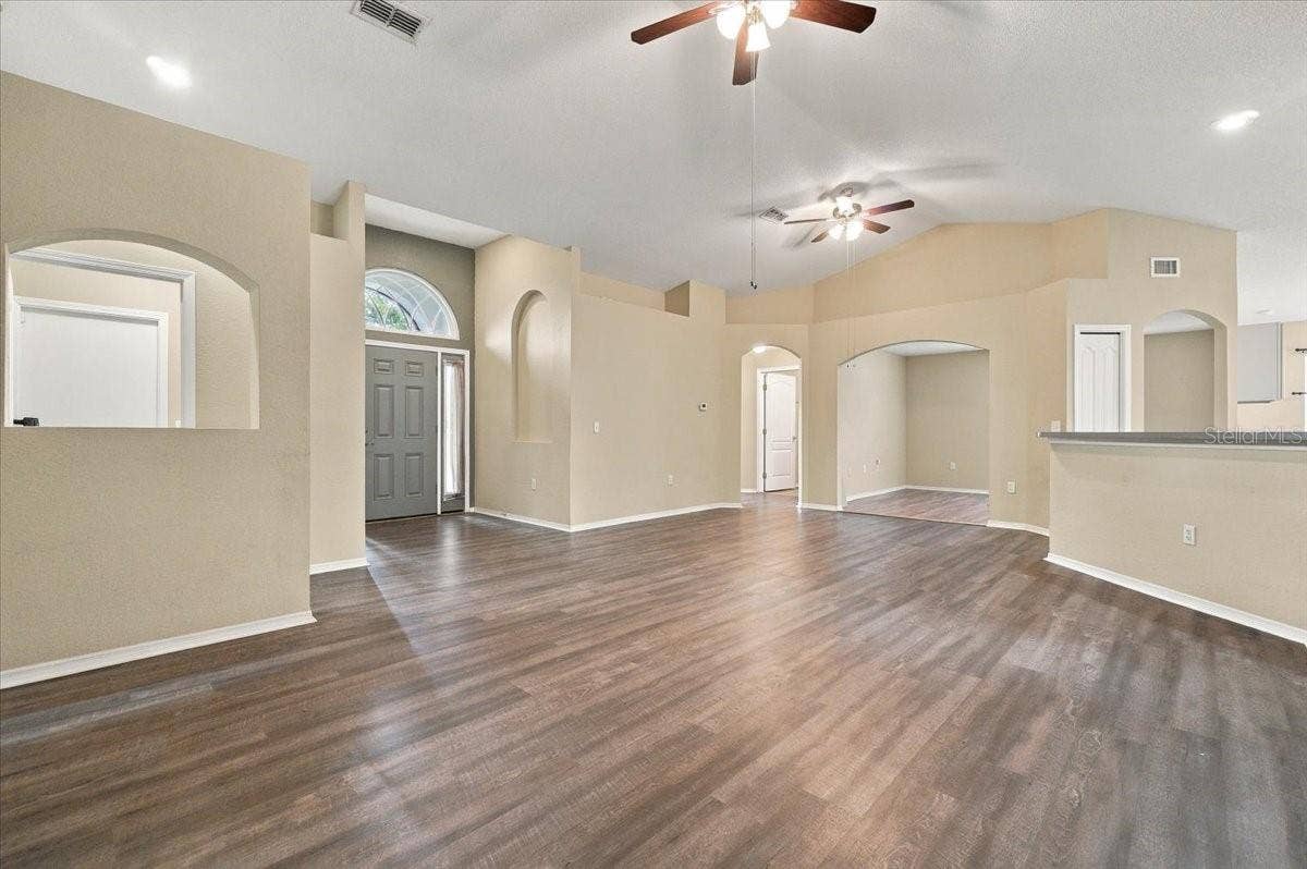 593 TERRANOVA CIRCLE, Winter Haven, FL 33884 593 TERRANOVA CIRCLE, Winter Haven, FL 33884