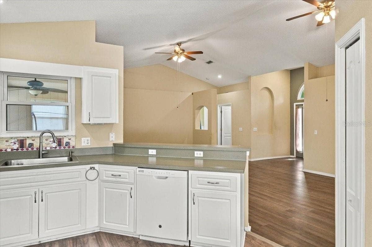 593 TERRANOVA CIRCLE, Winter Haven, FL 33884 593 TERRANOVA CIRCLE, Winter Haven, FL 33884