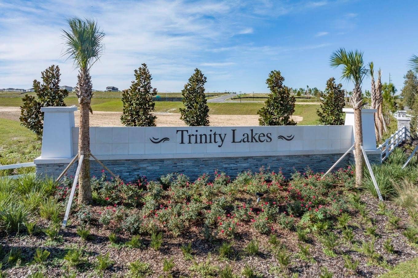 1945 HEART LAKE DRIVE, Groveland, FL 34736