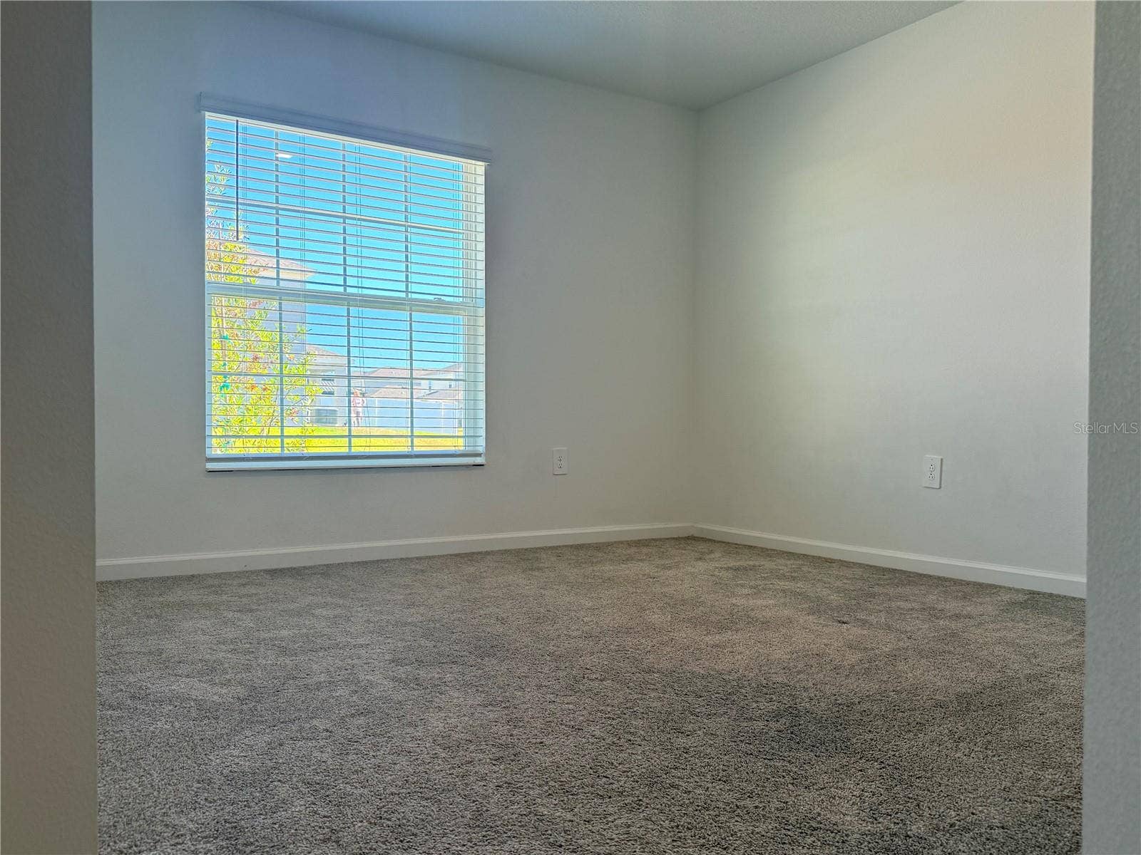 1945 HEART LAKE DRIVE, Groveland, FL 34736