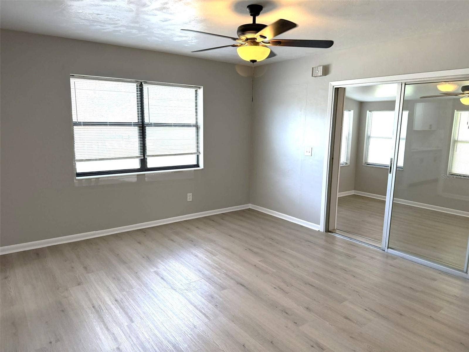 681 N WELLINGTON DRIVE, Deltona, FL 32725 681 N WELLINGTON DRIVE, Deltona, FL 32725