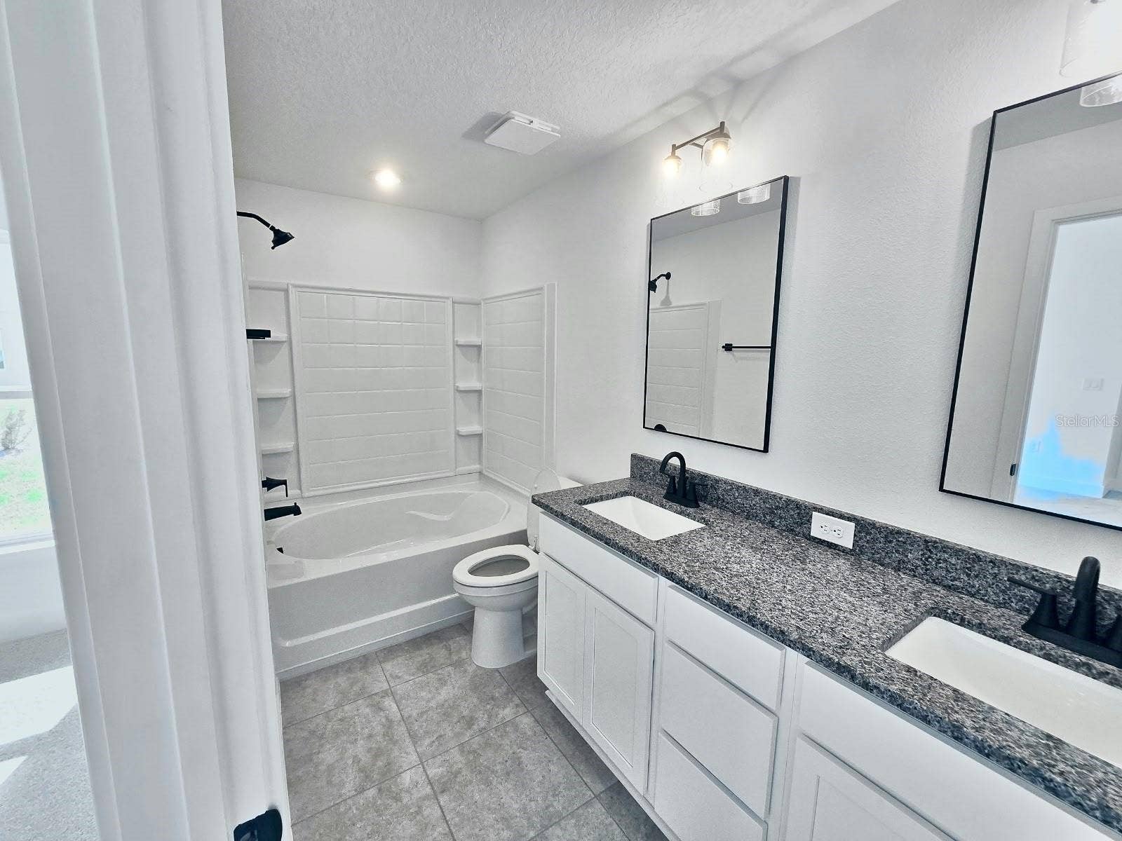 3614 BRIARLYNNE WAY, St Cloud, FL 34773 Primary bathroom