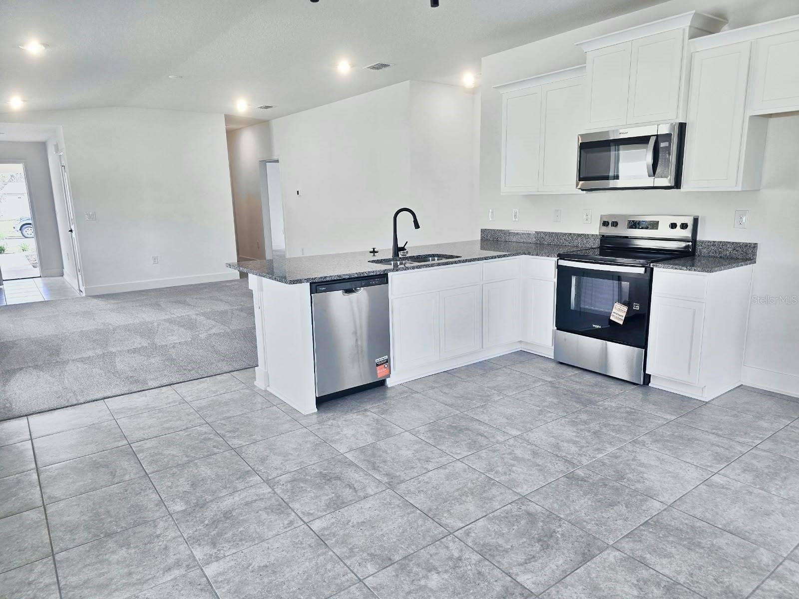 3614 BRIARLYNNE WAY, St Cloud, FL 34773 Kitchen