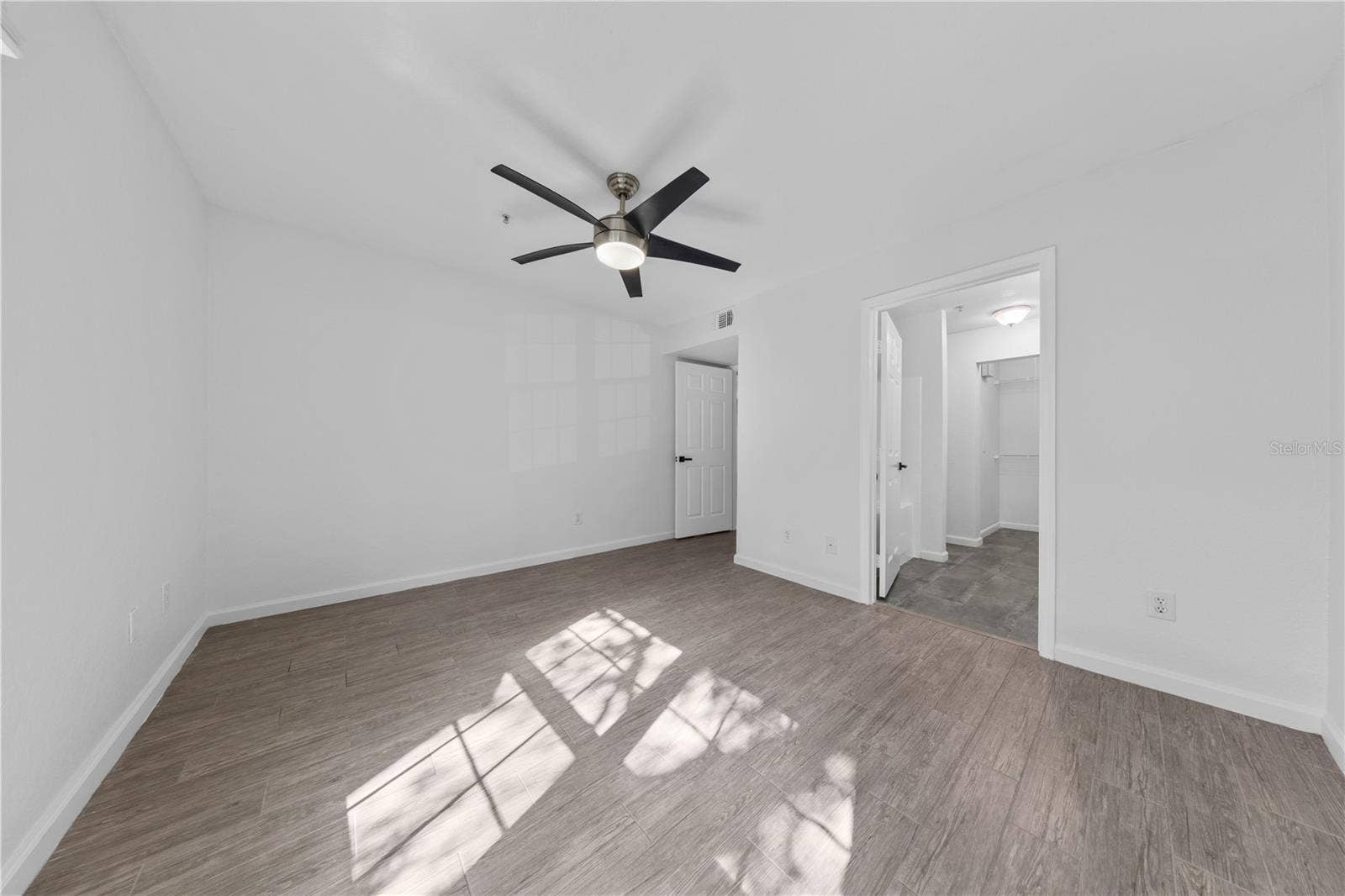 6352 RALEIGH STREET, #1412, Orlando, FL 32835 6352 RALEIGH STREET, #1412, Orlando, FL 32835