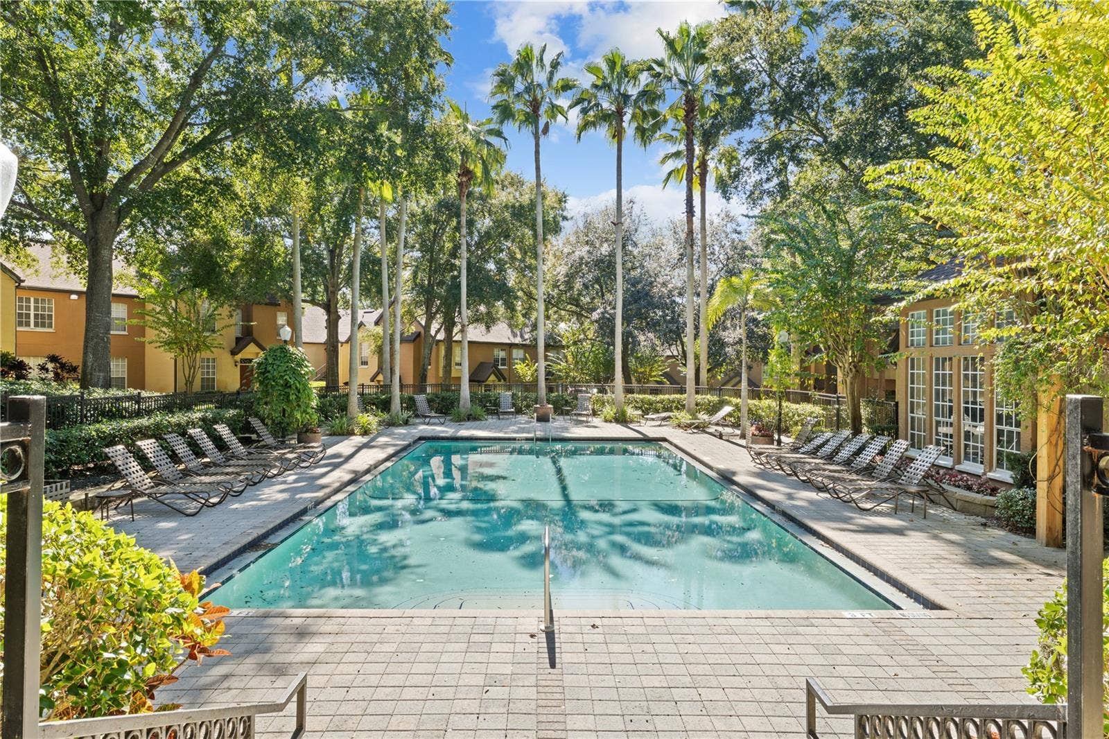 6352 RALEIGH STREET, #1412, Orlando, FL 32835 6352 RALEIGH STREET, #1412, Orlando, FL 32835