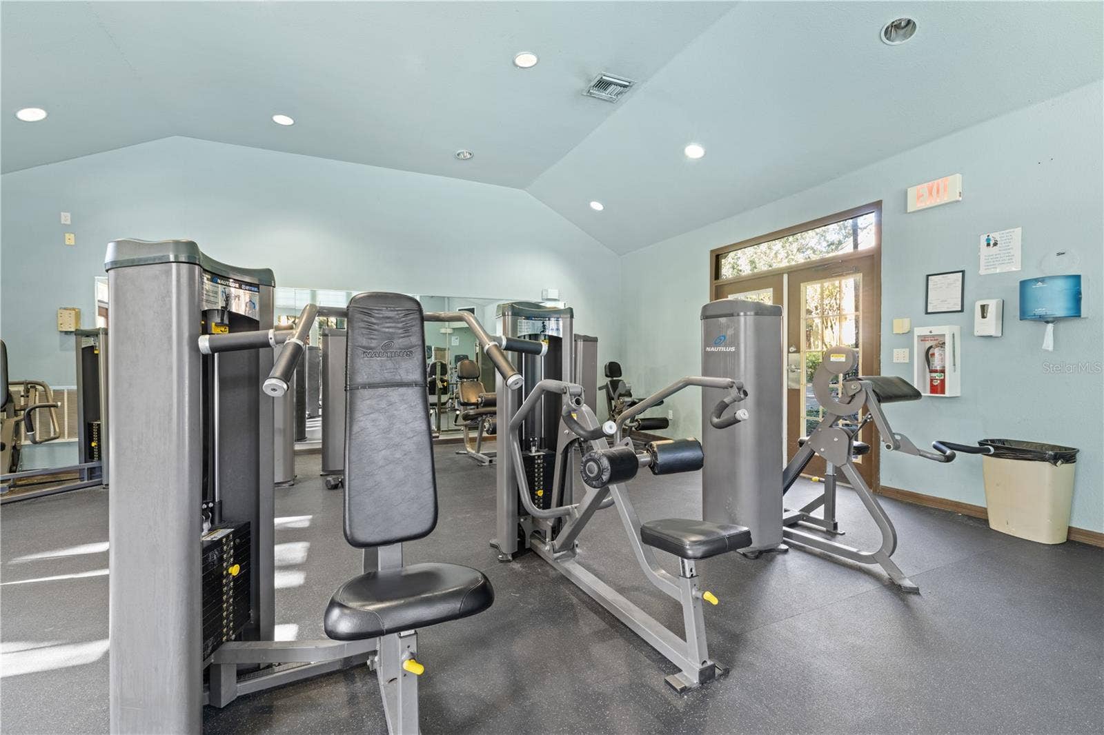 6352 RALEIGH STREET, #1412, Orlando, FL 32835 6352 RALEIGH STREET, #1412, Orlando, FL 32835