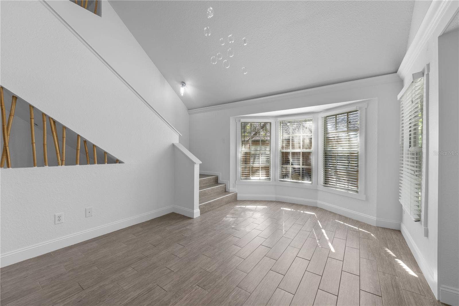 6352 RALEIGH STREET, #1412, Orlando, FL 32835 6352 RALEIGH STREET, #1412, Orlando, FL 32835