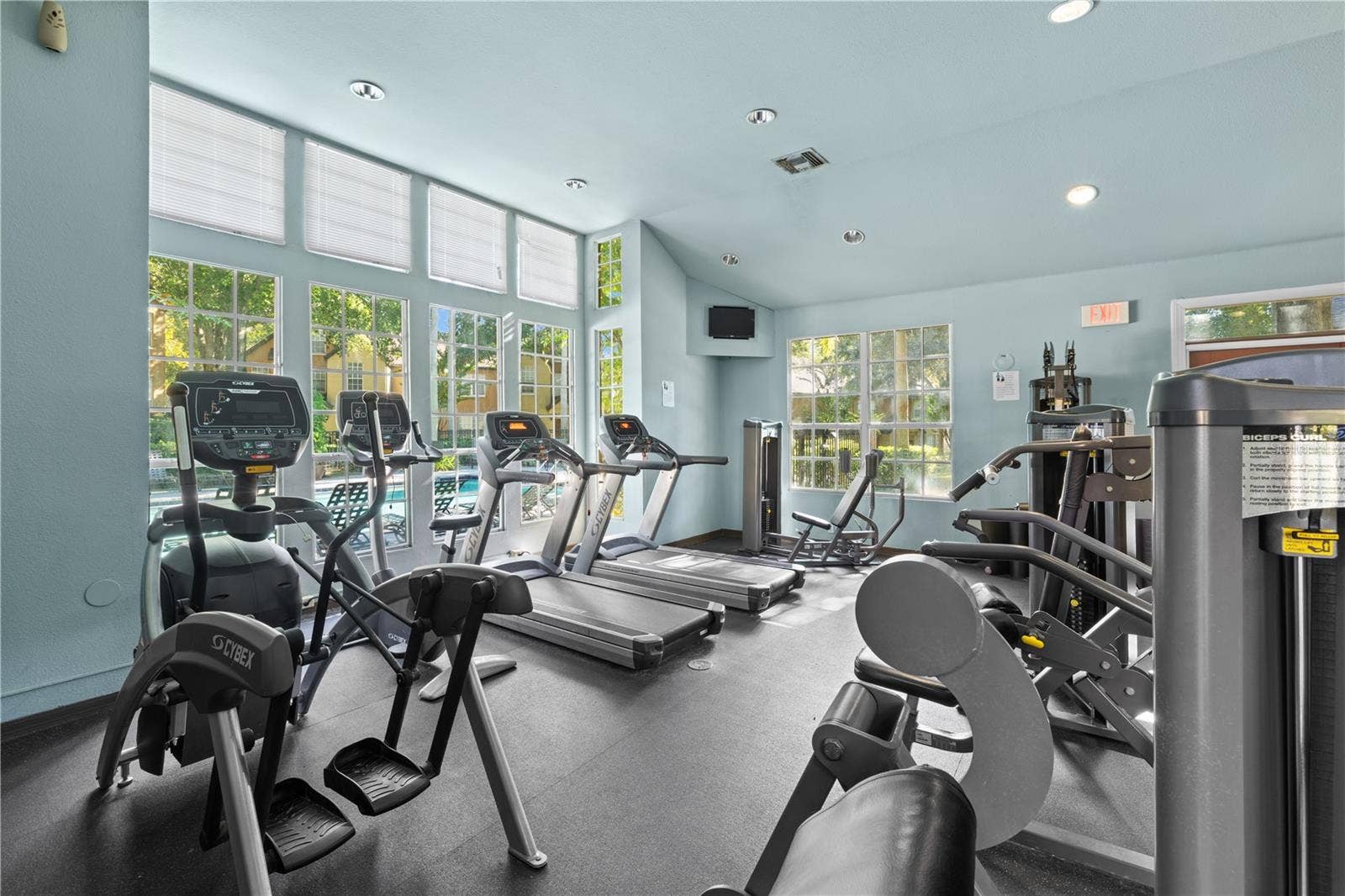 6352 RALEIGH STREET, #1412, Orlando, FL 32835 6352 RALEIGH STREET, #1412, Orlando, FL 32835