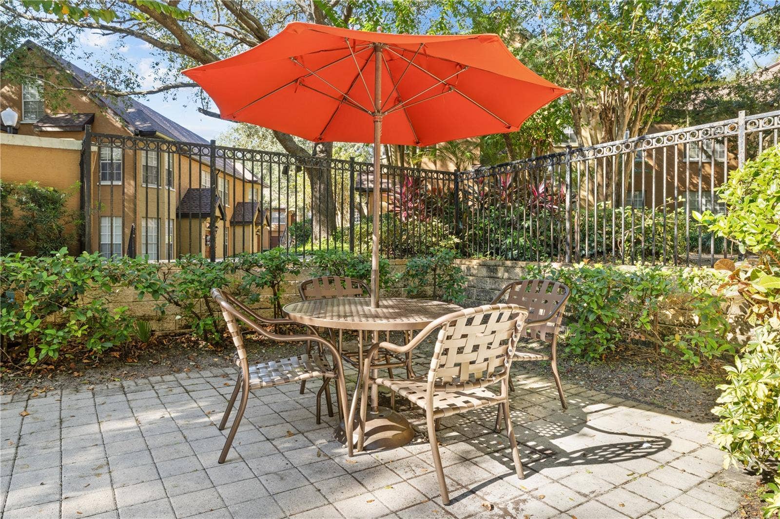 6352 RALEIGH STREET, #1412, Orlando, FL 32835 6352 RALEIGH STREET, #1412, Orlando, FL 32835
