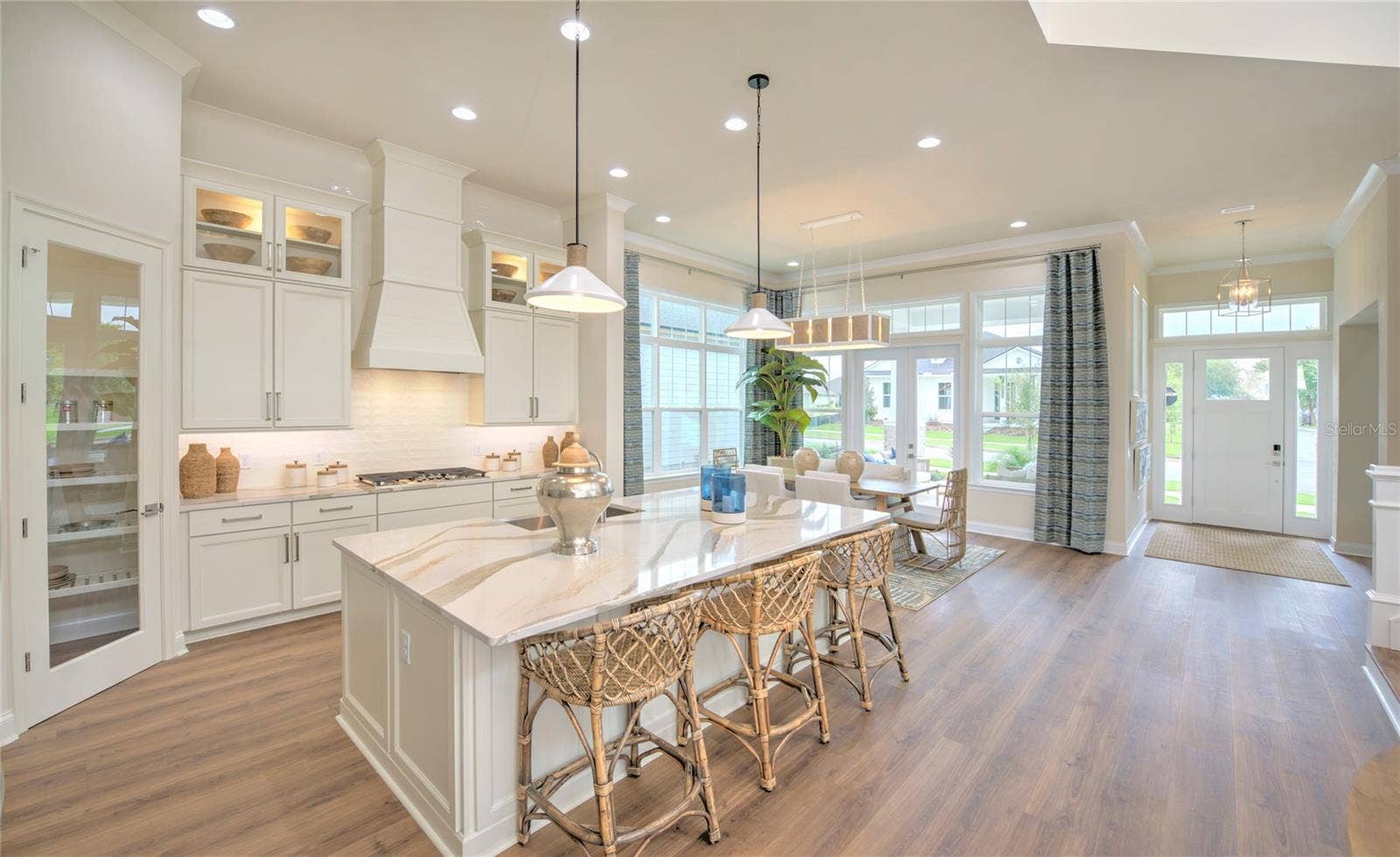 9757 MACBRIDE DRIVE, Orlando, FL 32827 Model Kitchen