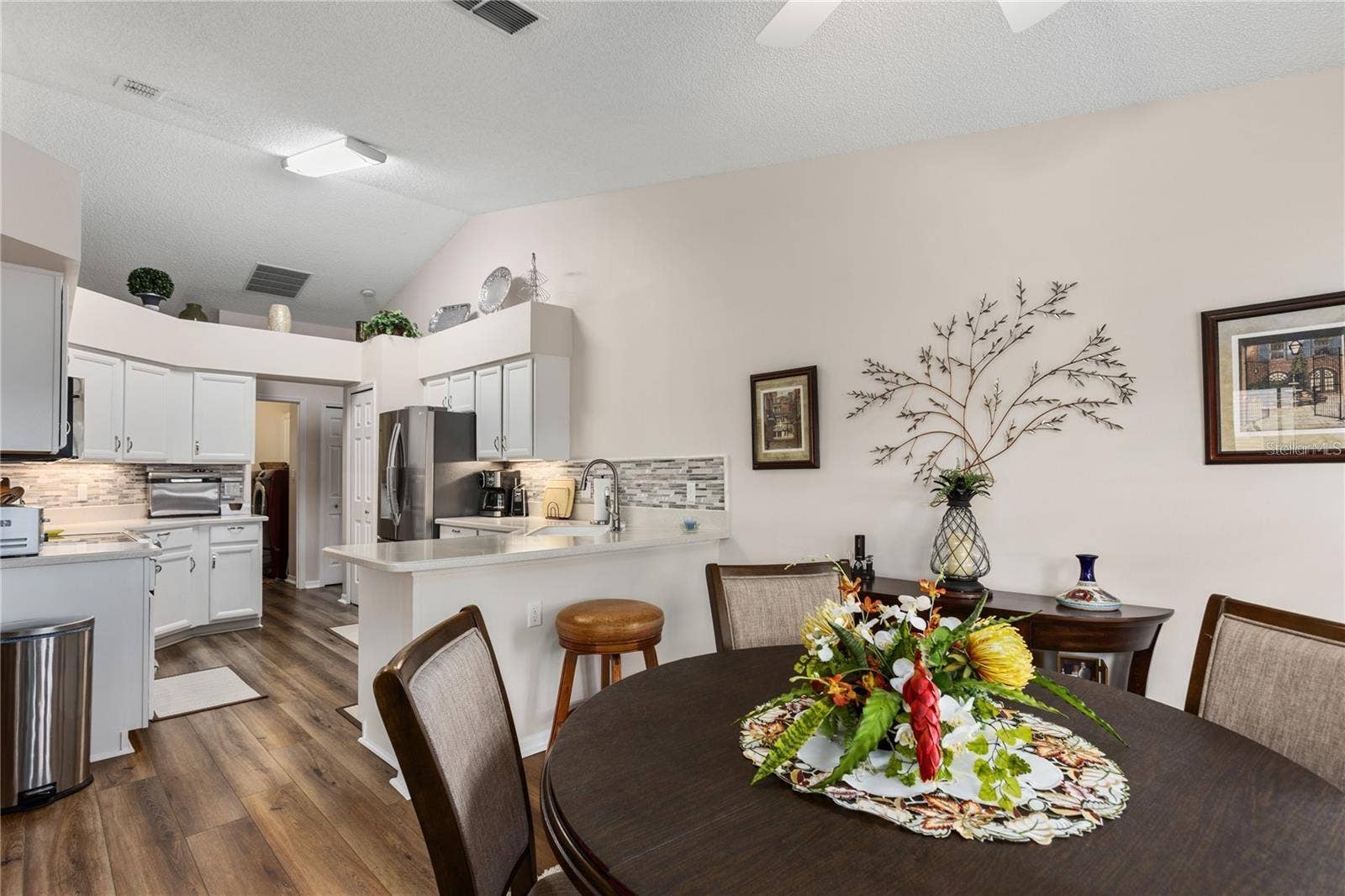 Breakfast Nook