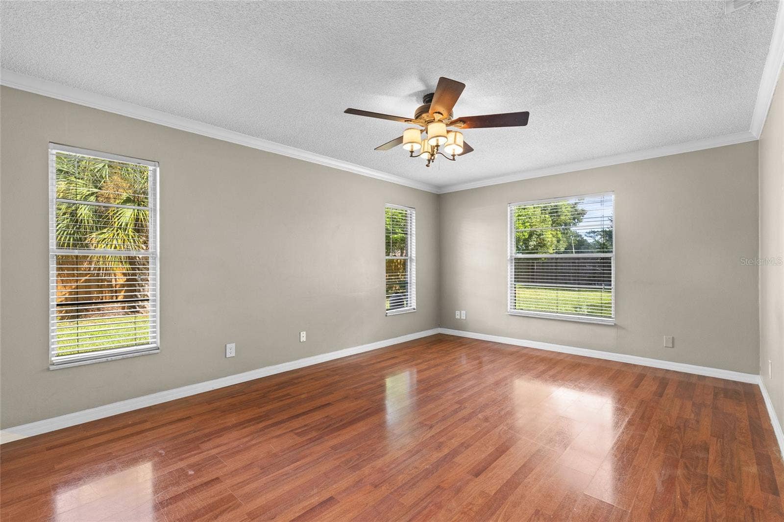 207 ROYAL OAKS CIRCLE, Longwood, FL 32779 207 ROYAL OAKS CIRCLE, Longwood, FL 32779