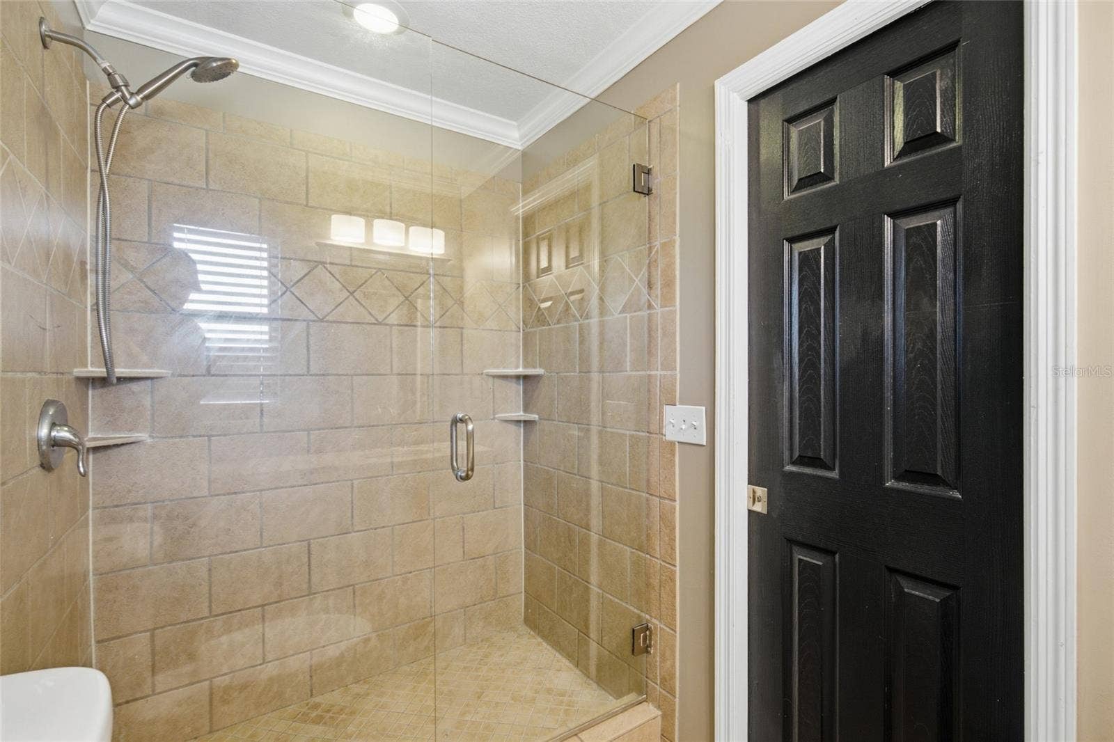 207 ROYAL OAKS CIRCLE, Longwood, FL 32779 207 ROYAL OAKS CIRCLE, Longwood, FL 32779