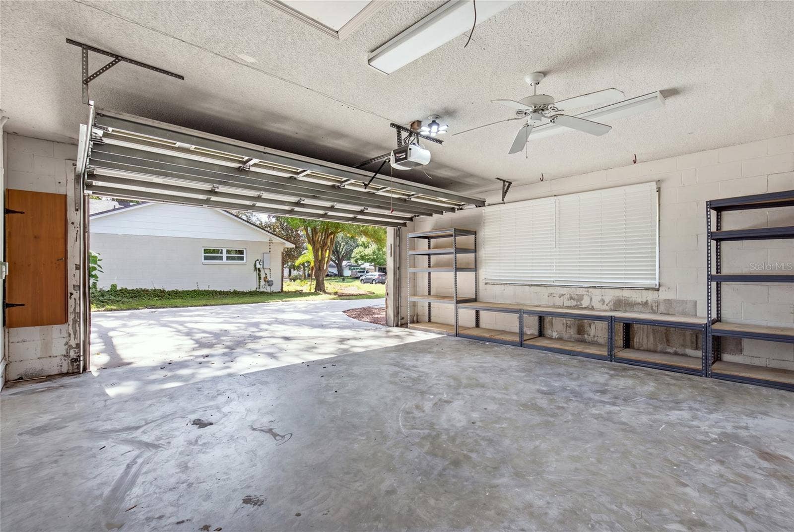 207 ROYAL OAKS CIRCLE, Longwood, FL 32779 207 ROYAL OAKS CIRCLE, Longwood, FL 32779