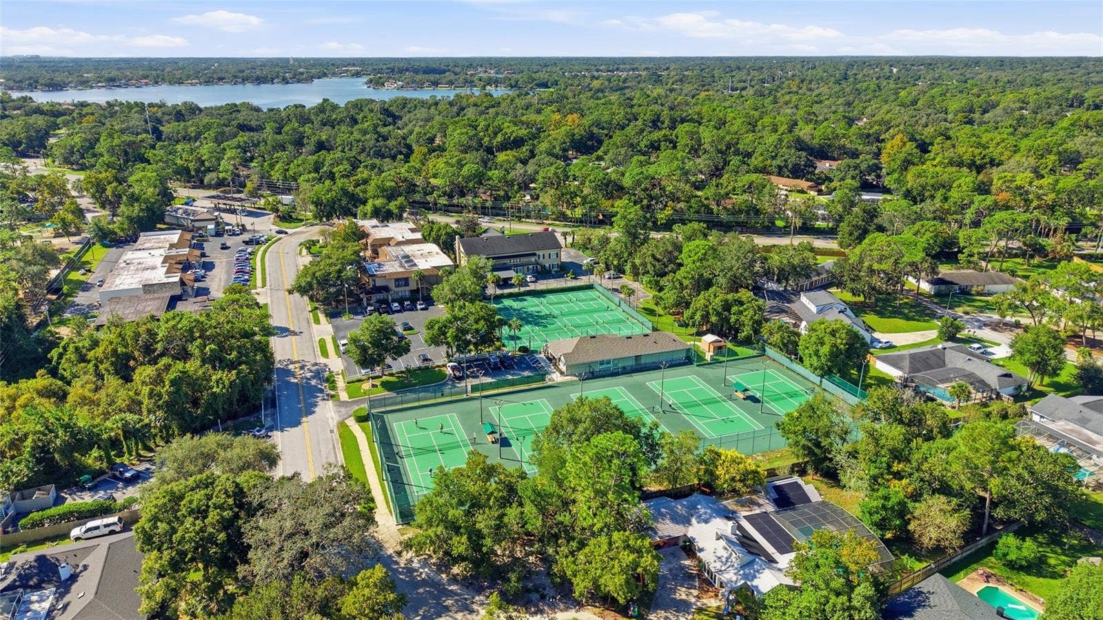 207 ROYAL OAKS CIRCLE, Longwood, FL 32779 207 ROYAL OAKS CIRCLE, Longwood, FL 32779