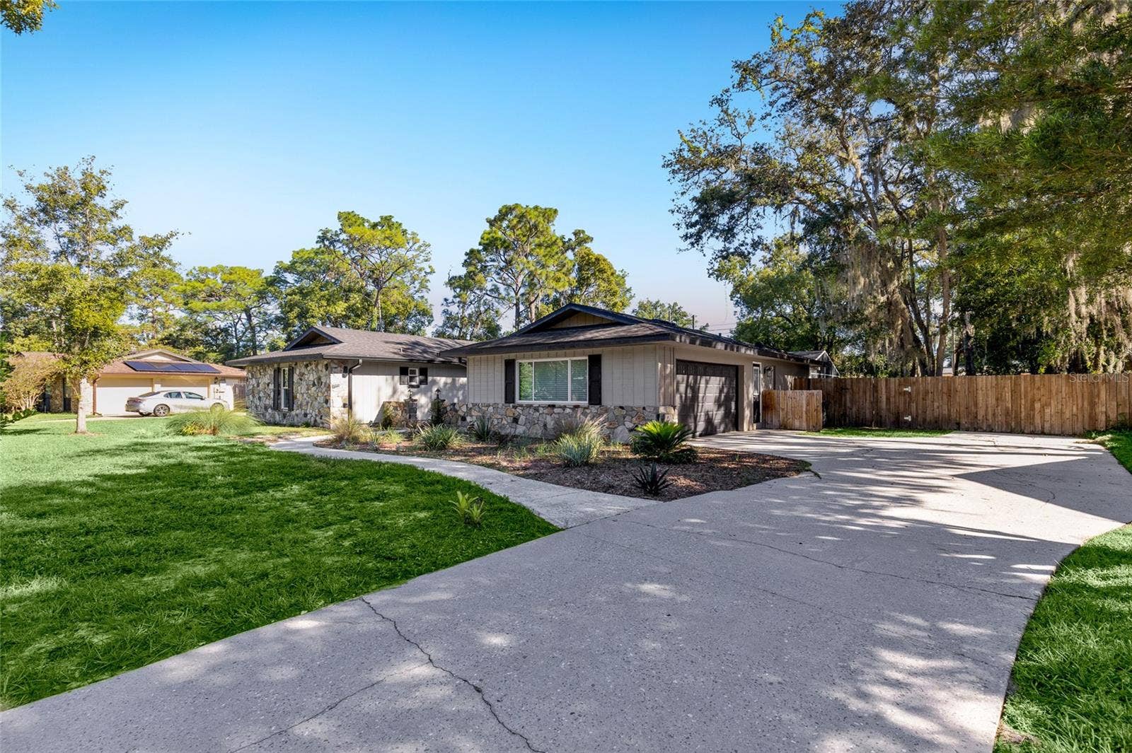 207 ROYAL OAKS CIRCLE, Longwood, FL 32779 207 ROYAL OAKS CIRCLE, Longwood, FL 32779