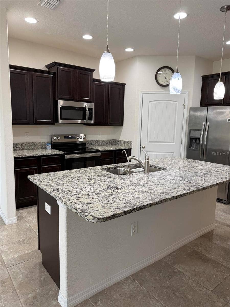 168 WATERSIDE CIRCLE, Winter Haven, FL 33880 168 WATERSIDE CIRCLE, Winter Haven, FL 33880