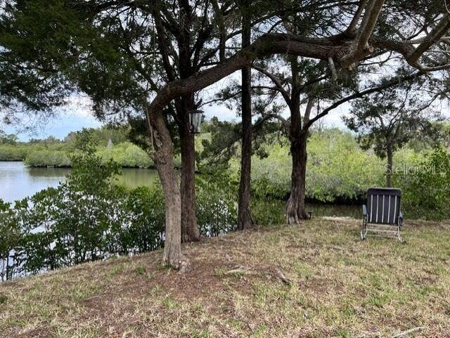 5275 MILLER BAYOU DRIVE, Port Richey, FL 34668 5275 MILLER BAYOU DRIVE, Port Richey, FL 34668
