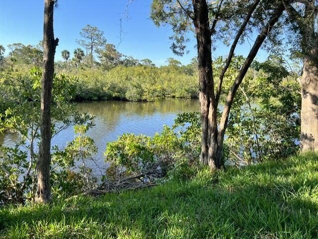 5275 MILLER BAYOU DRIVE, Port Richey, FL 34668 5275 MILLER BAYOU DRIVE, Port Richey, FL 34668