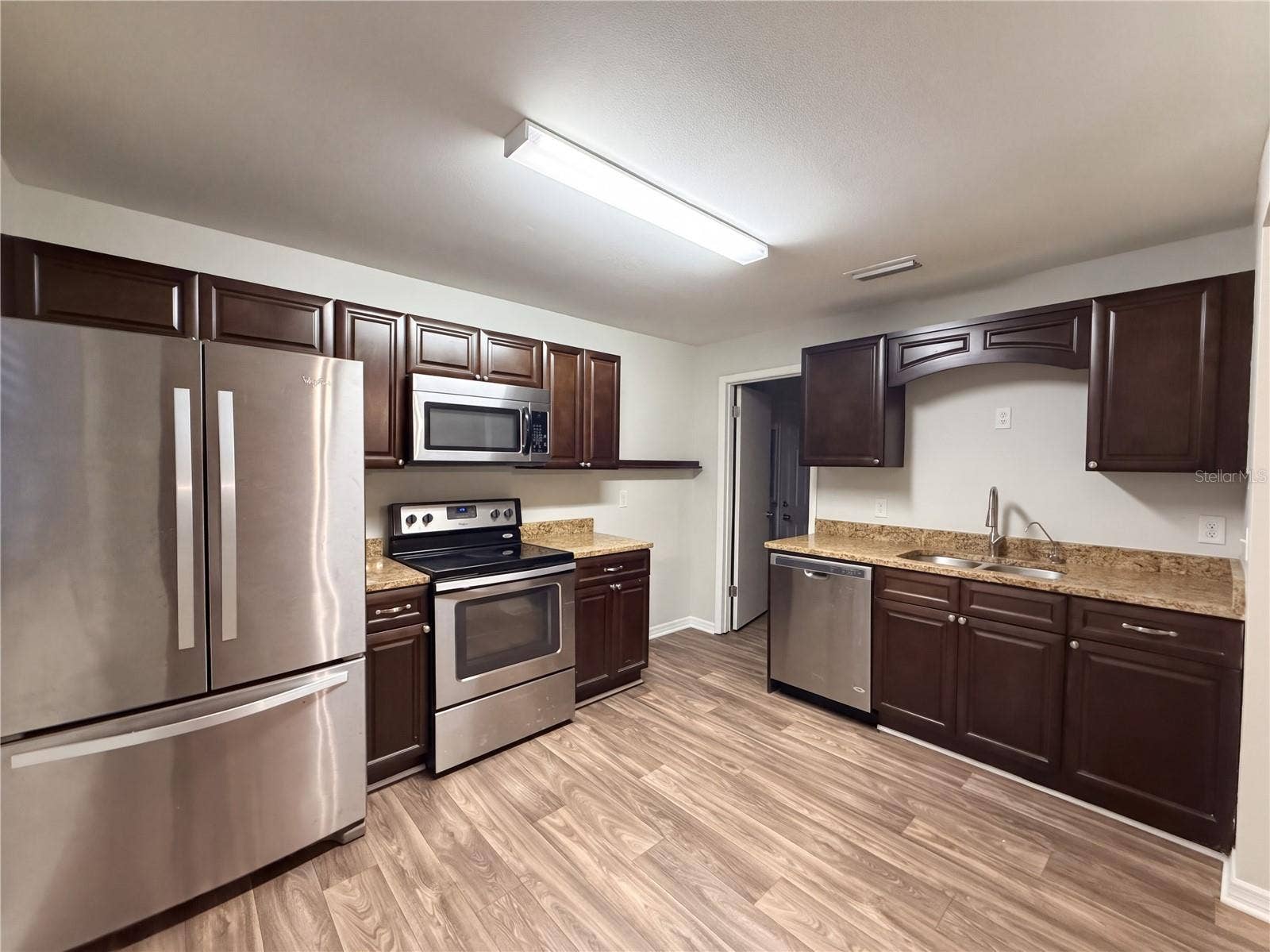 400 HOLLY STREET, South Daytona, FL 32119 400 HOLLY STREET, South Daytona, FL 32119