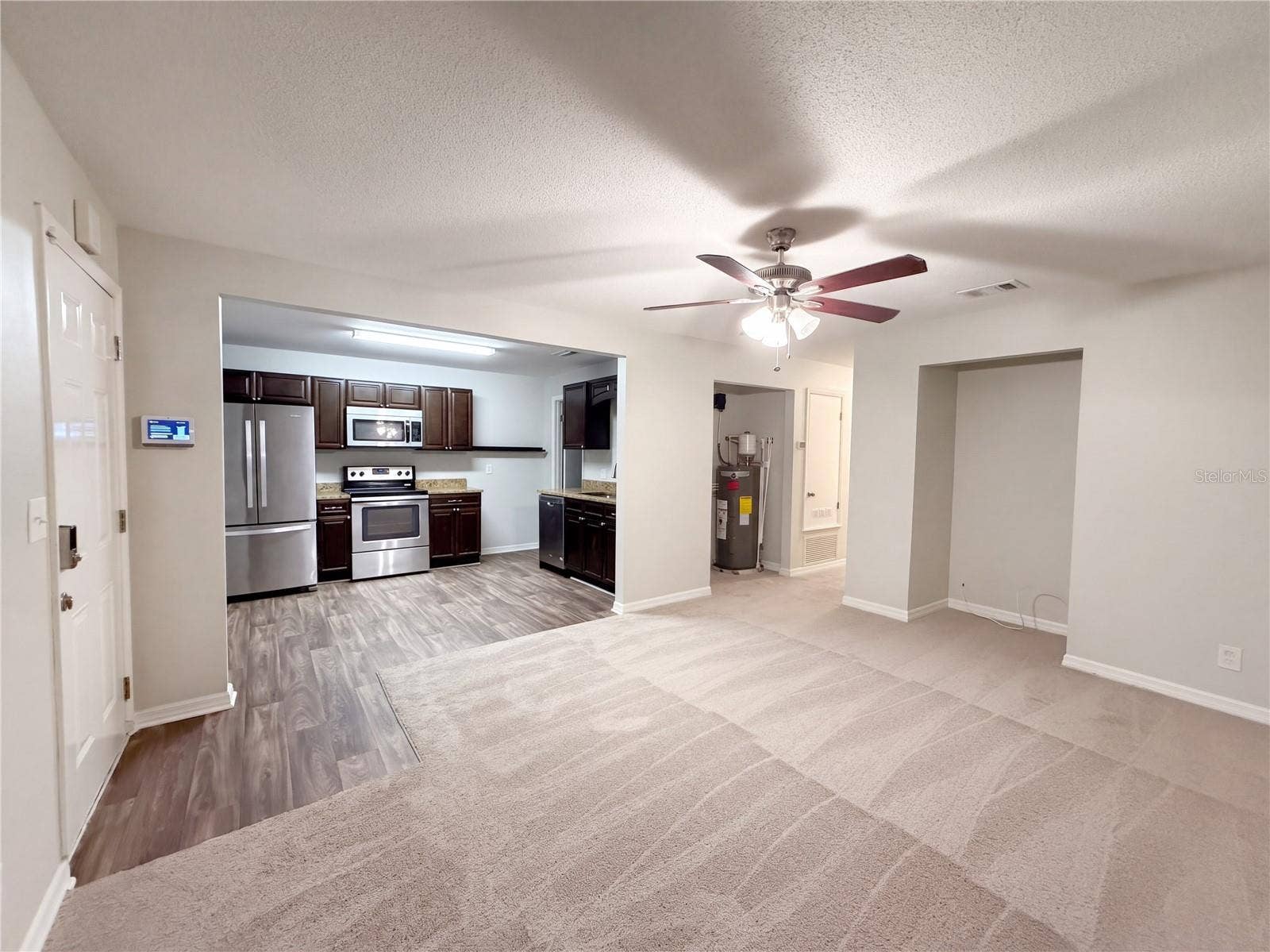 400 HOLLY STREET, South Daytona, FL 32119 400 HOLLY STREET, South Daytona, FL 32119