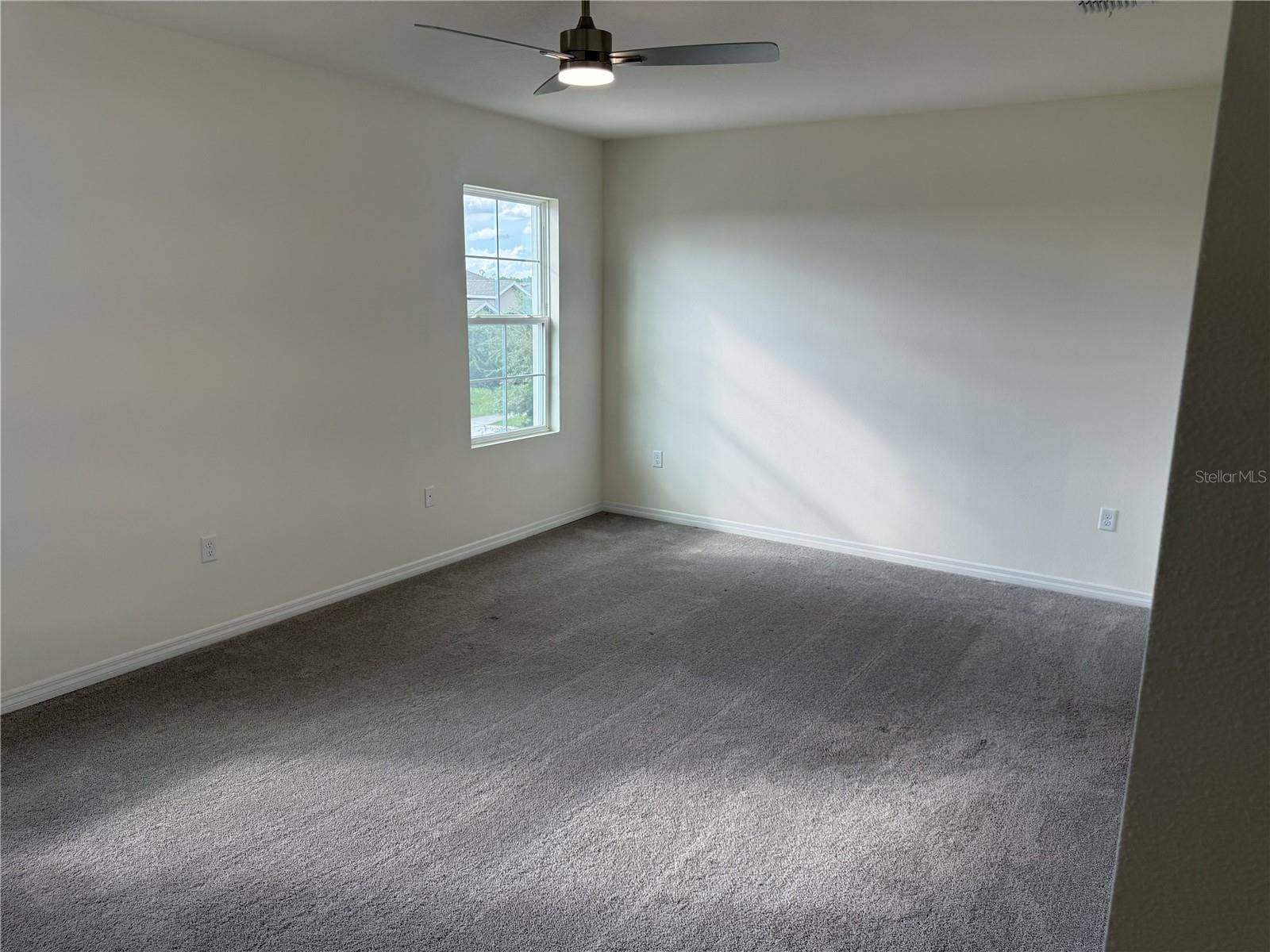 1071 CASCADE DRIVE, Davenport, FL 33837 1071 CASCADE DRIVE, Davenport, FL 33837